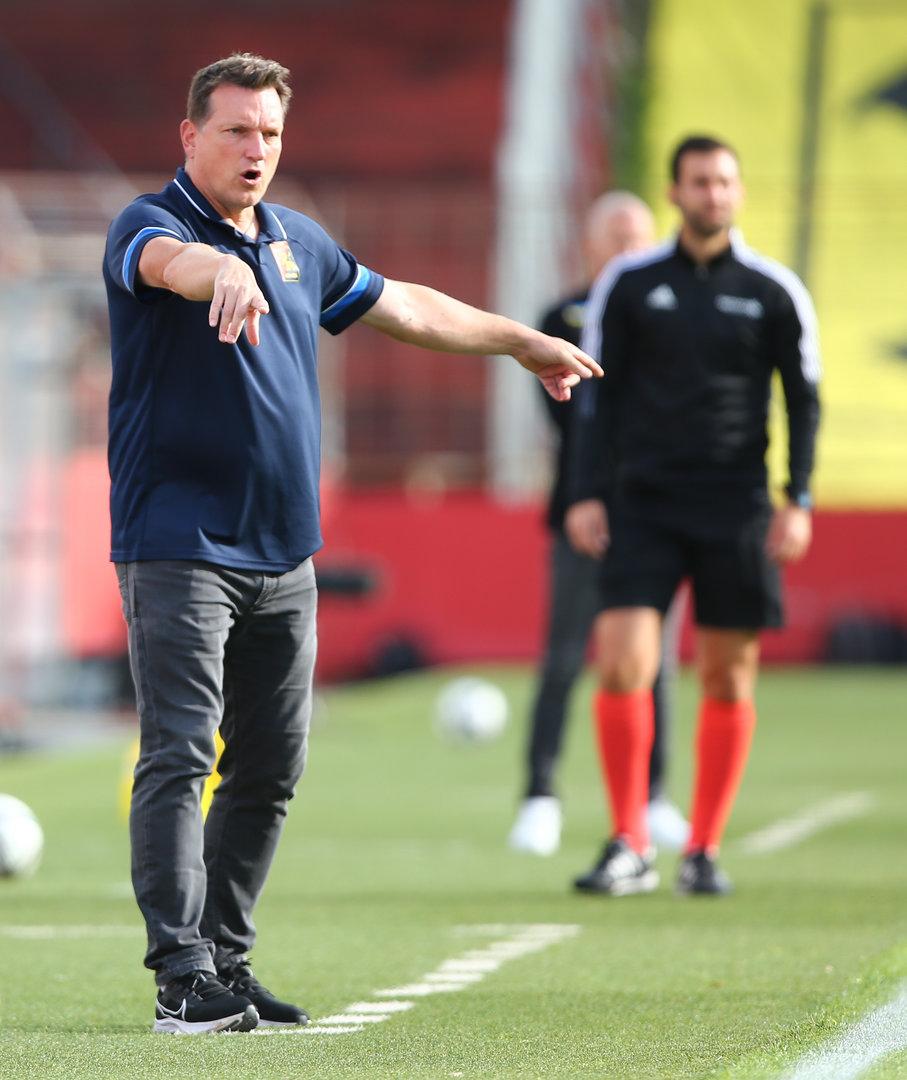 FUSSBALL: ADMIRAL BUNDESLIGA/GRUNDDURCHGANG: FC FLYERALARM ADMIRA - SK PUNTIGAMER STURM GRAZ