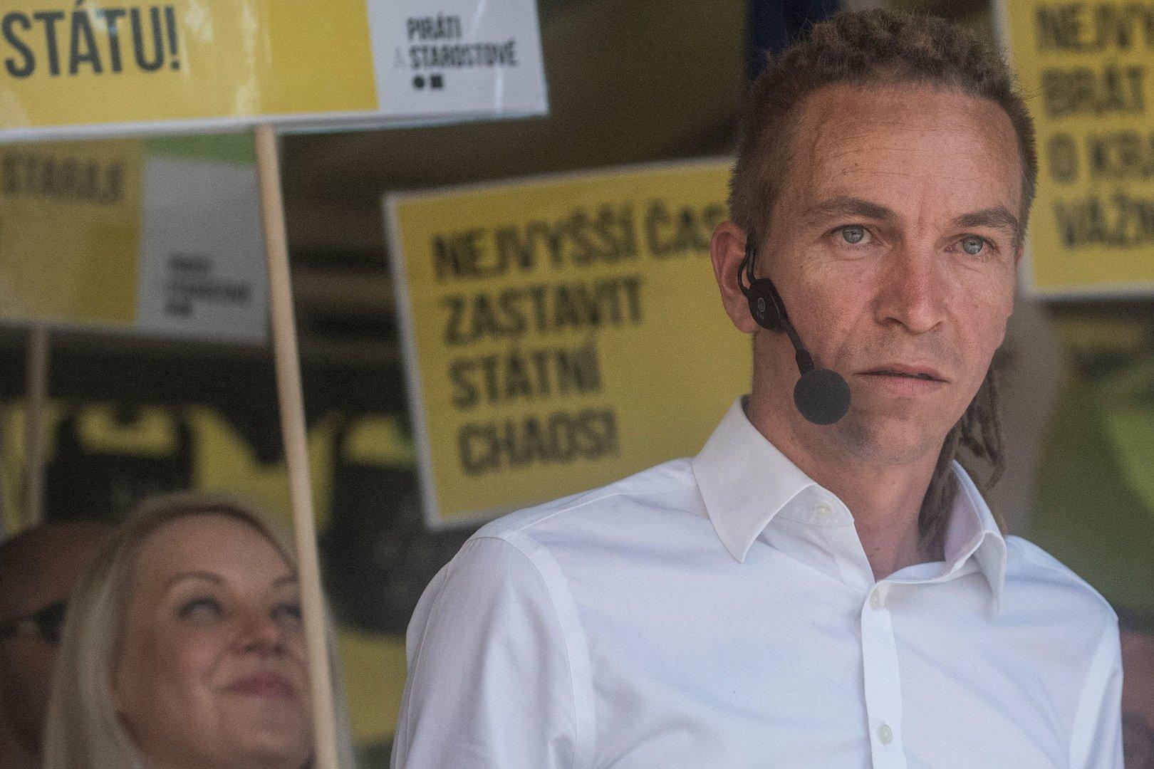 CZECH-VOTE-PIRATES-BARTOS