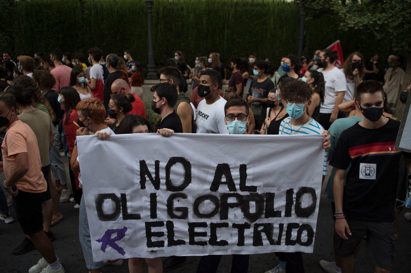 SPAIN-ELECTRICITY-ECONOMY-DEMO