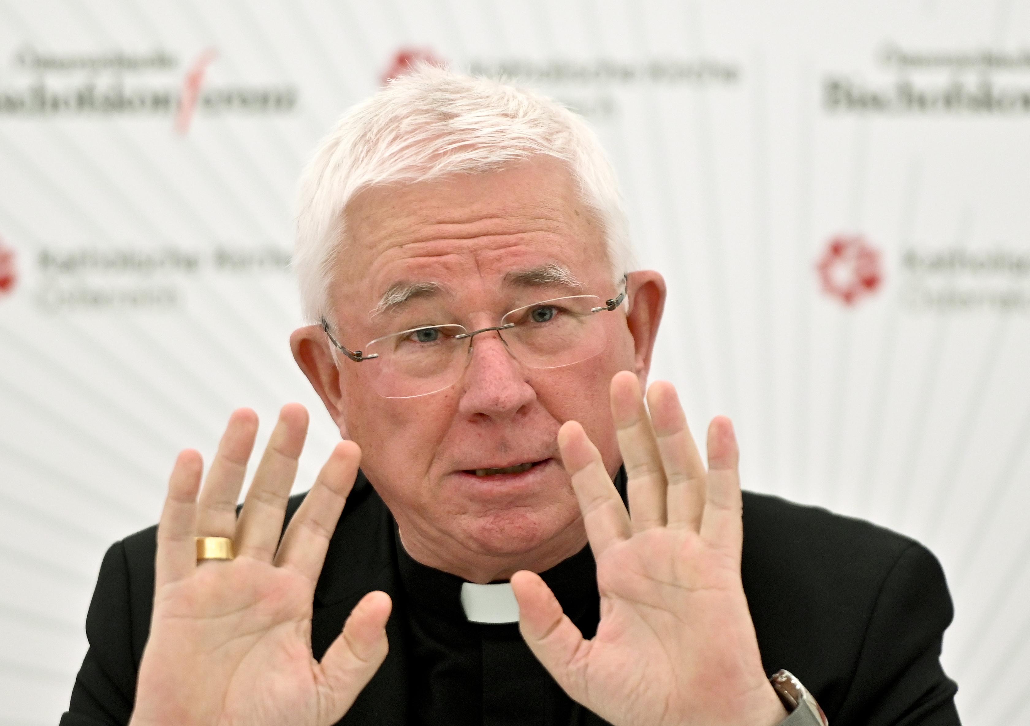 Corona: Salzburger Erzbischof Franz Lackner positiv getestet