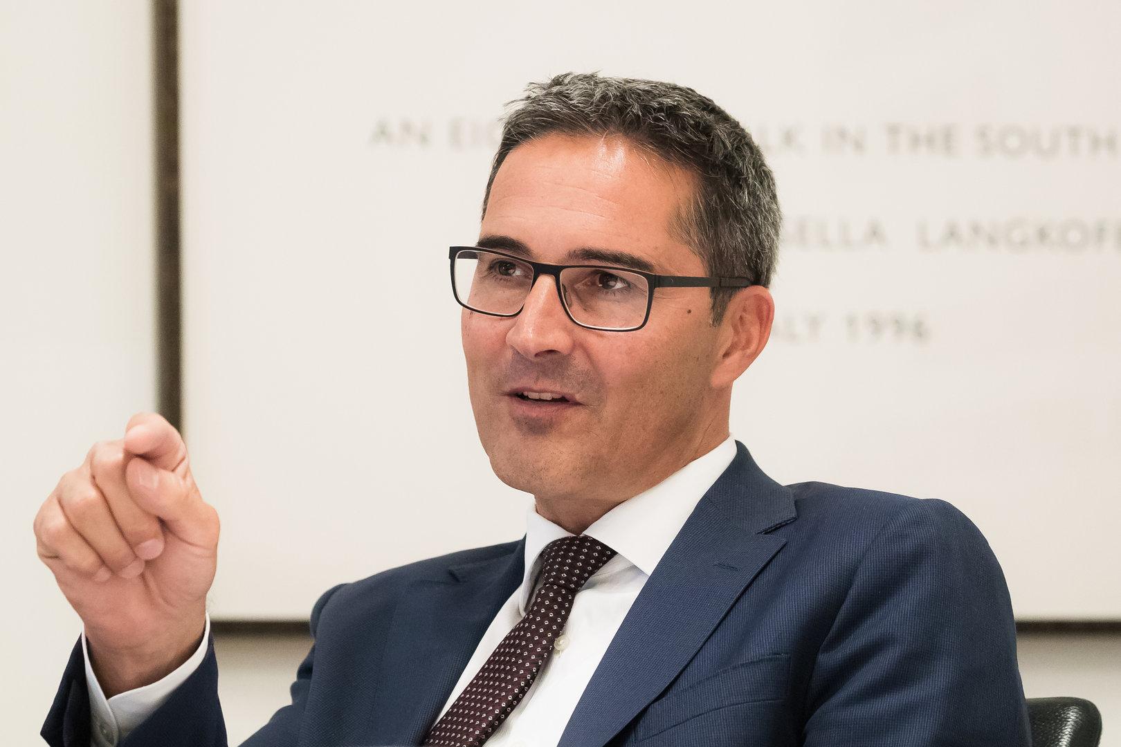SÜDTIROLER LANDTAGSWAHLEN: INTERVIEW: ARNO KOMPATSCHER