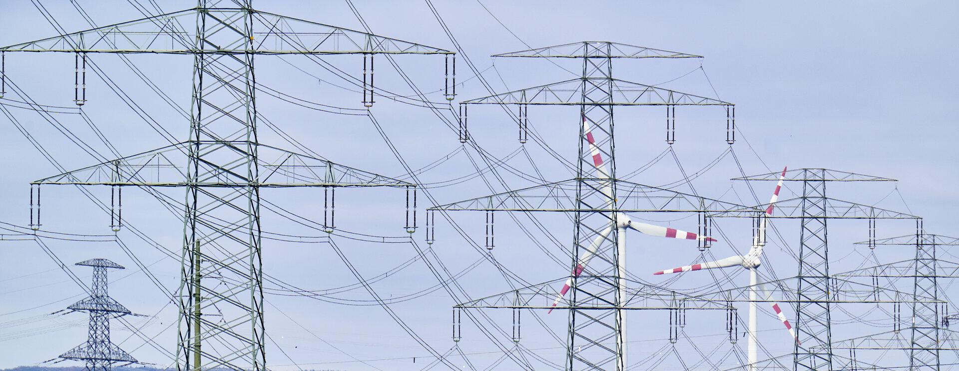 Neun Milliarden Euro: Lückenschluss beim Hochspannungsnetz
