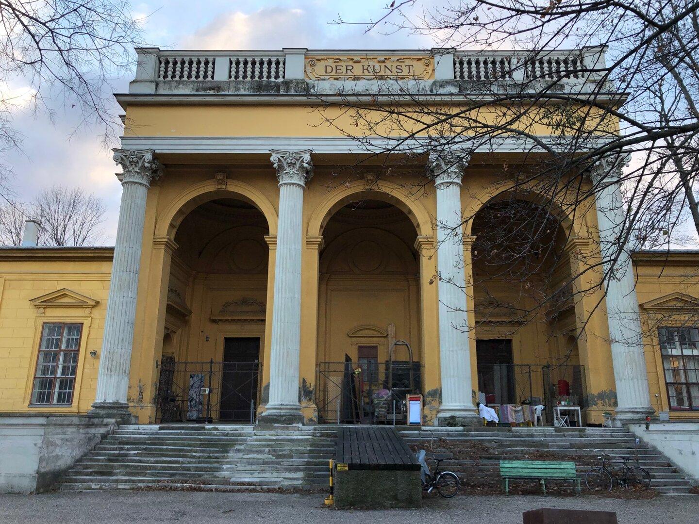 Praterateliers im neuen Licht: Historische Gebäude erstrahlen nach Sanierung