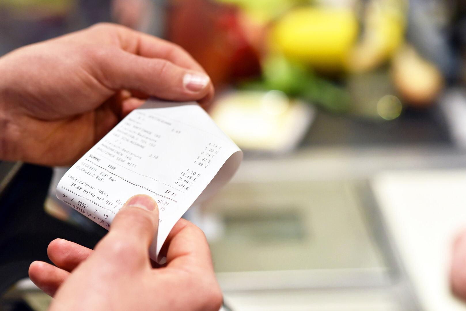 Weniger Papier, weniger Bürokratie: Initiative zur Abschaffung der Kassazettel