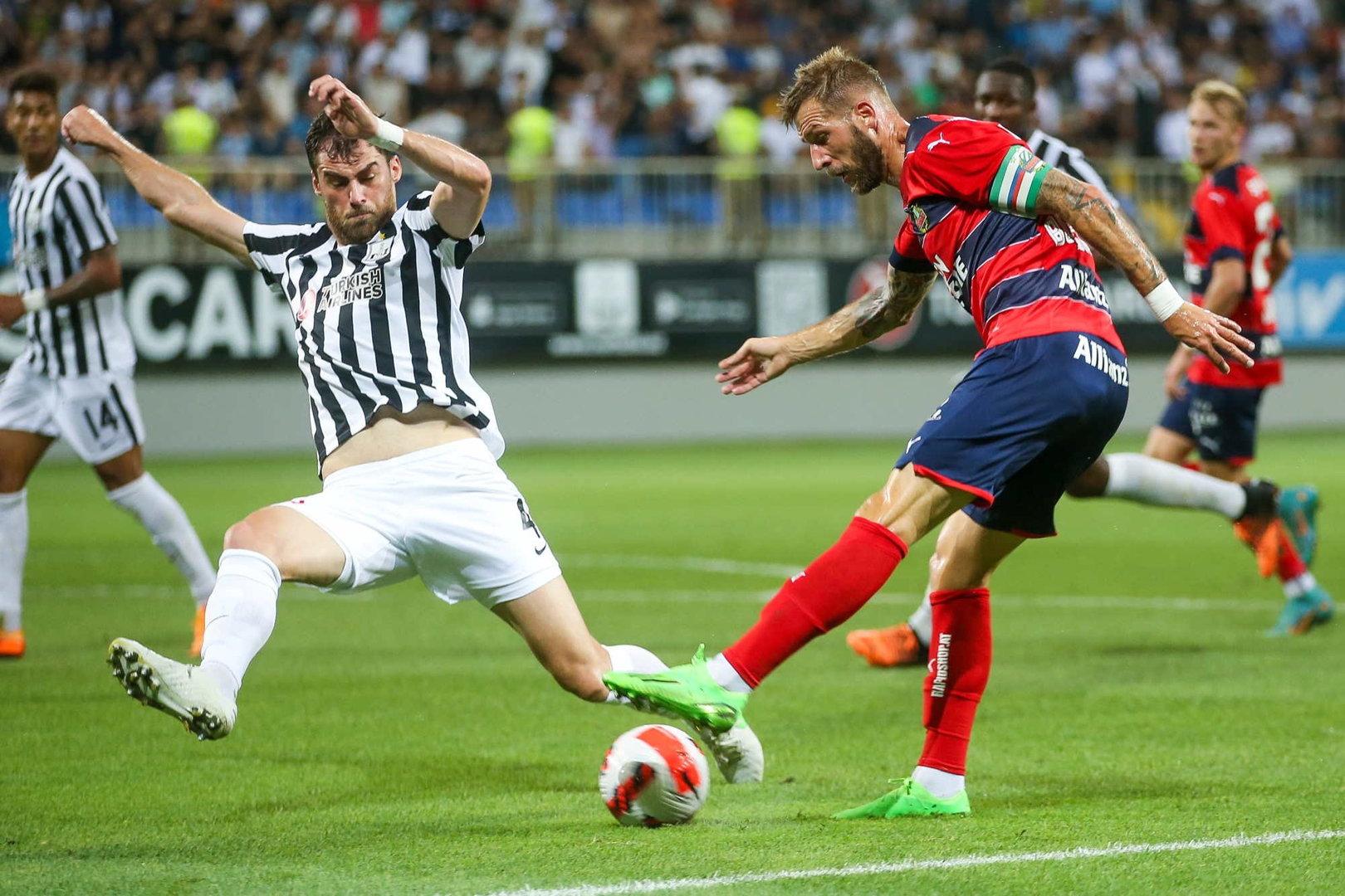 SOCCER - UEFA ECL, Neftci vs Rapid