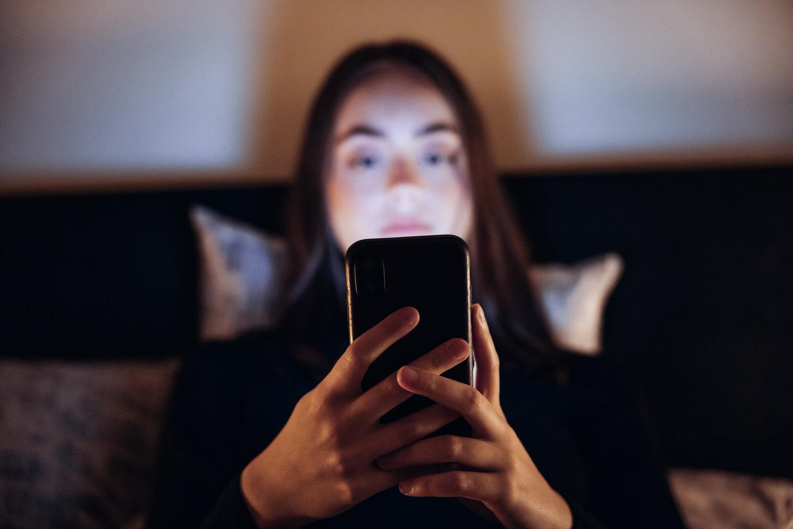 KI in der Psychotherapie: Können Chatbots Therapeuten ersetzen?