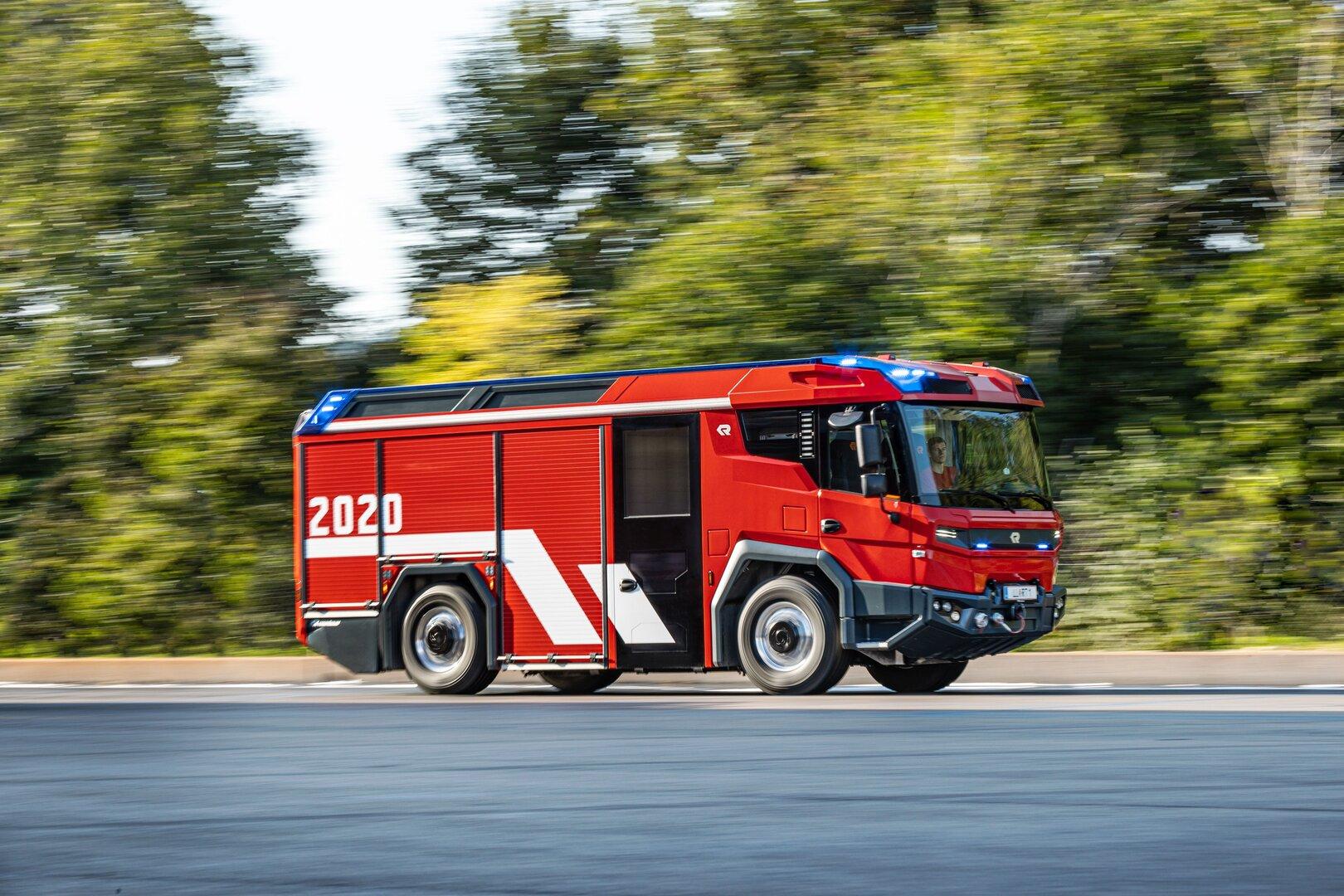 Rekordauftragsbestand bei Feuerwehrausrüster Rosenbauer