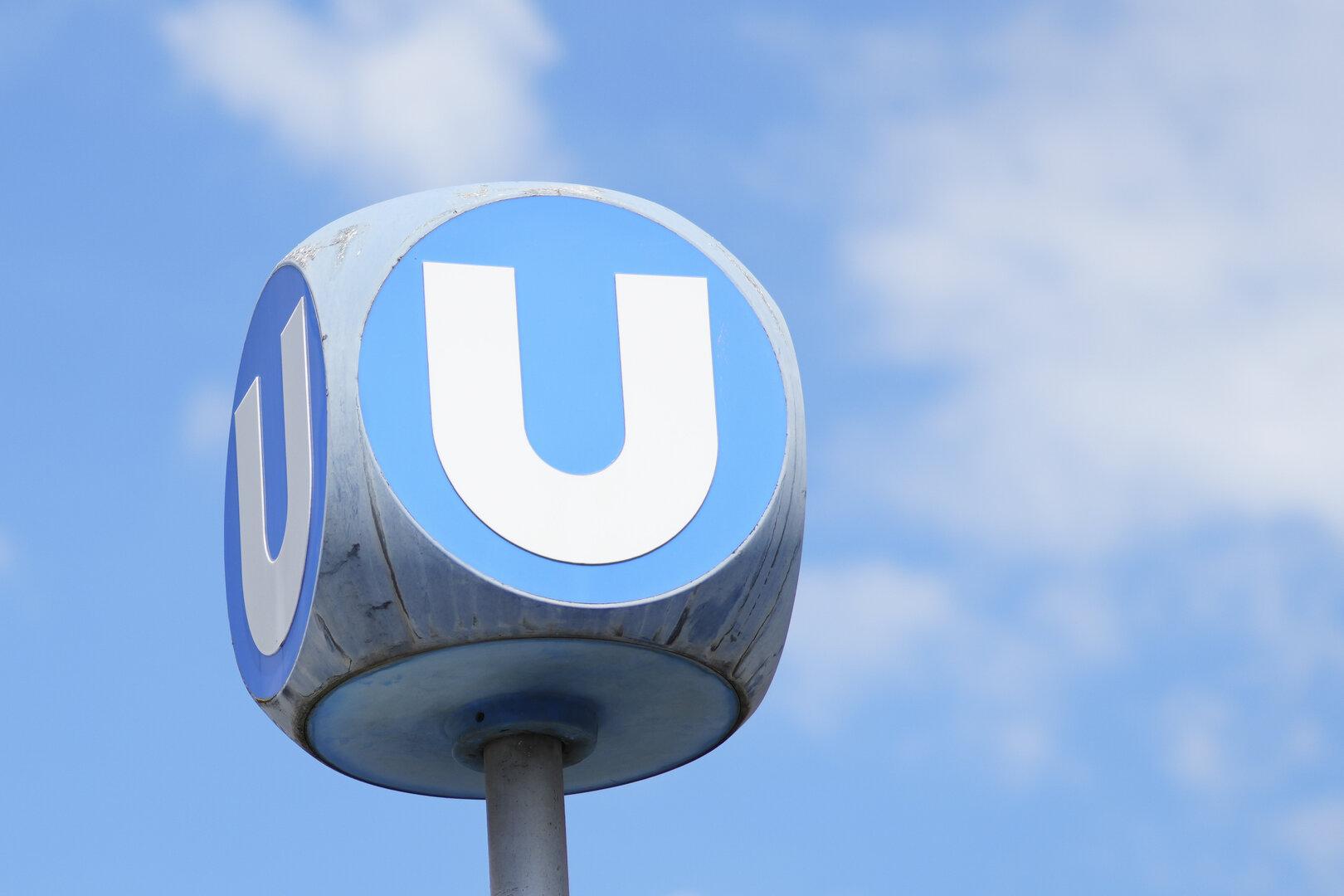++ THEMENBILD ++ U-BAHN-STATION / U-BAHN