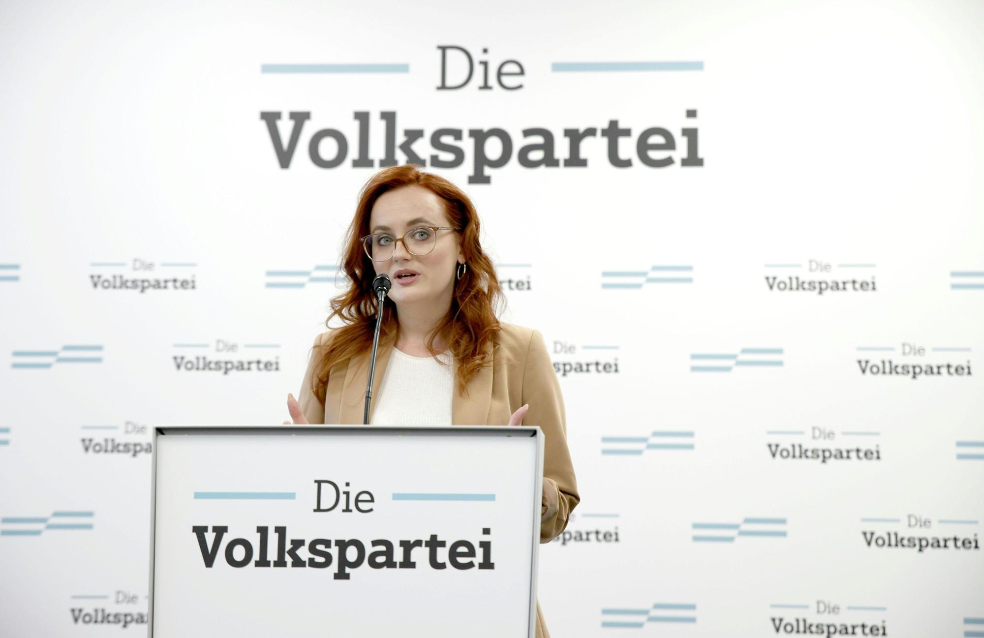 ÖVP-GENERALSEKRETÄRIN SACHSLEHNER: "PERSÖNLICHE ERKLÄRUNG"- RÜCKTRITT