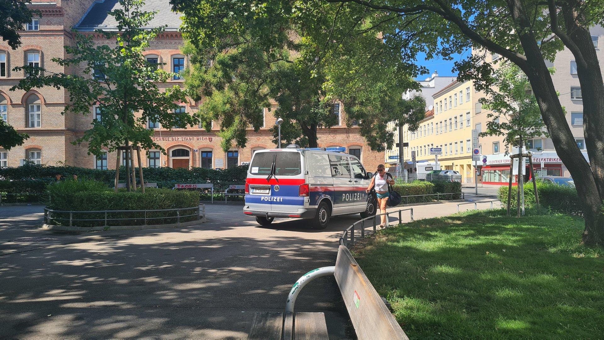 Streit eskalierte am Keplerplatz in Wien: Zwei Männer verletzt