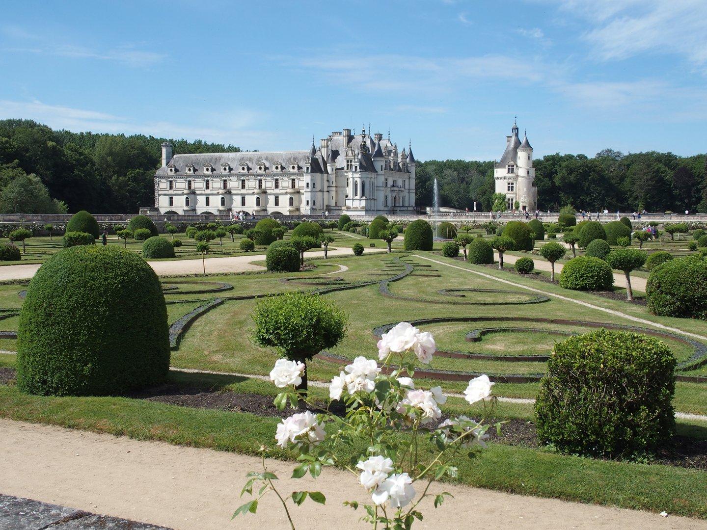 Château Chenonceau: Blumen, Kunstsinn und Frauenpower