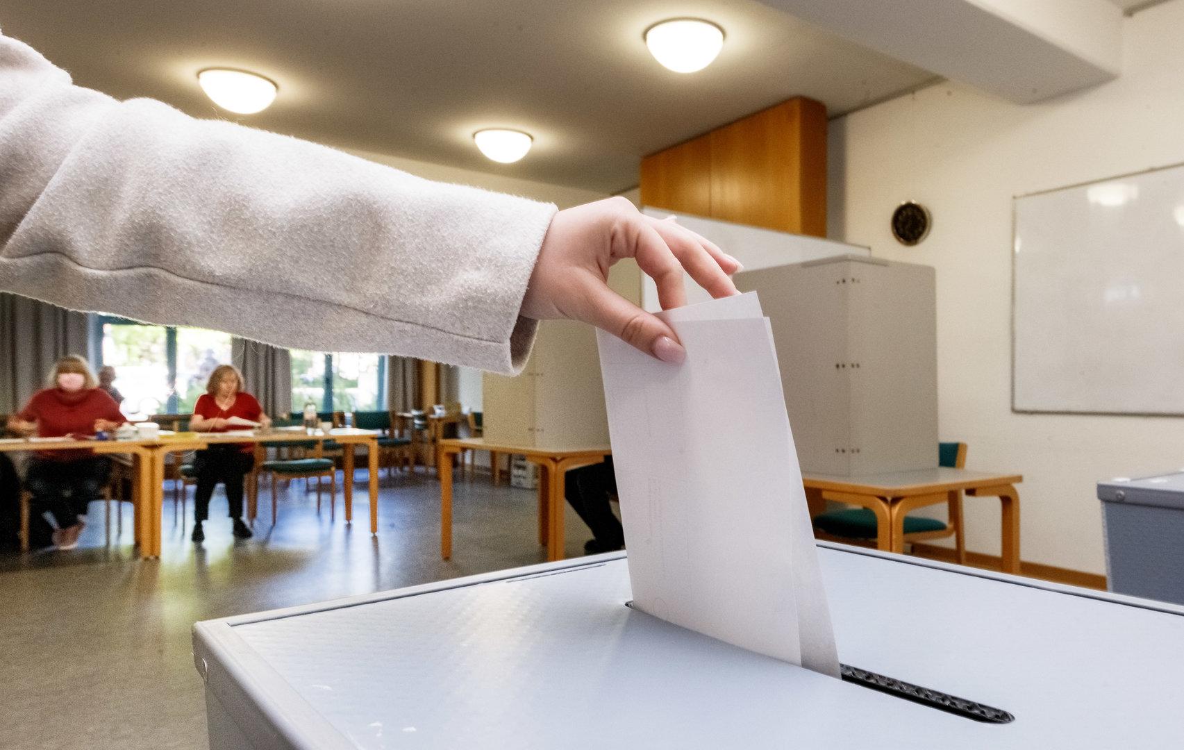 SPÖ kritisiert Volkspartei NÖ scharf: Fehlt die ÖVP am Wahlzettel?
