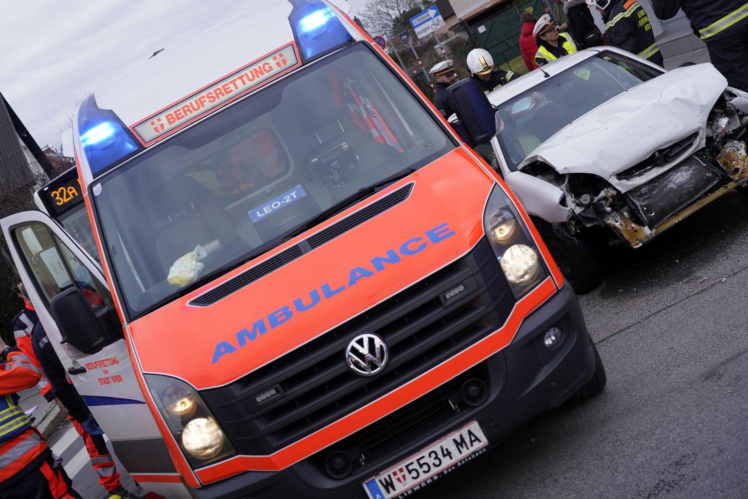 Unfallserie auf Österreichs Straßen: 7 Personen verletzt