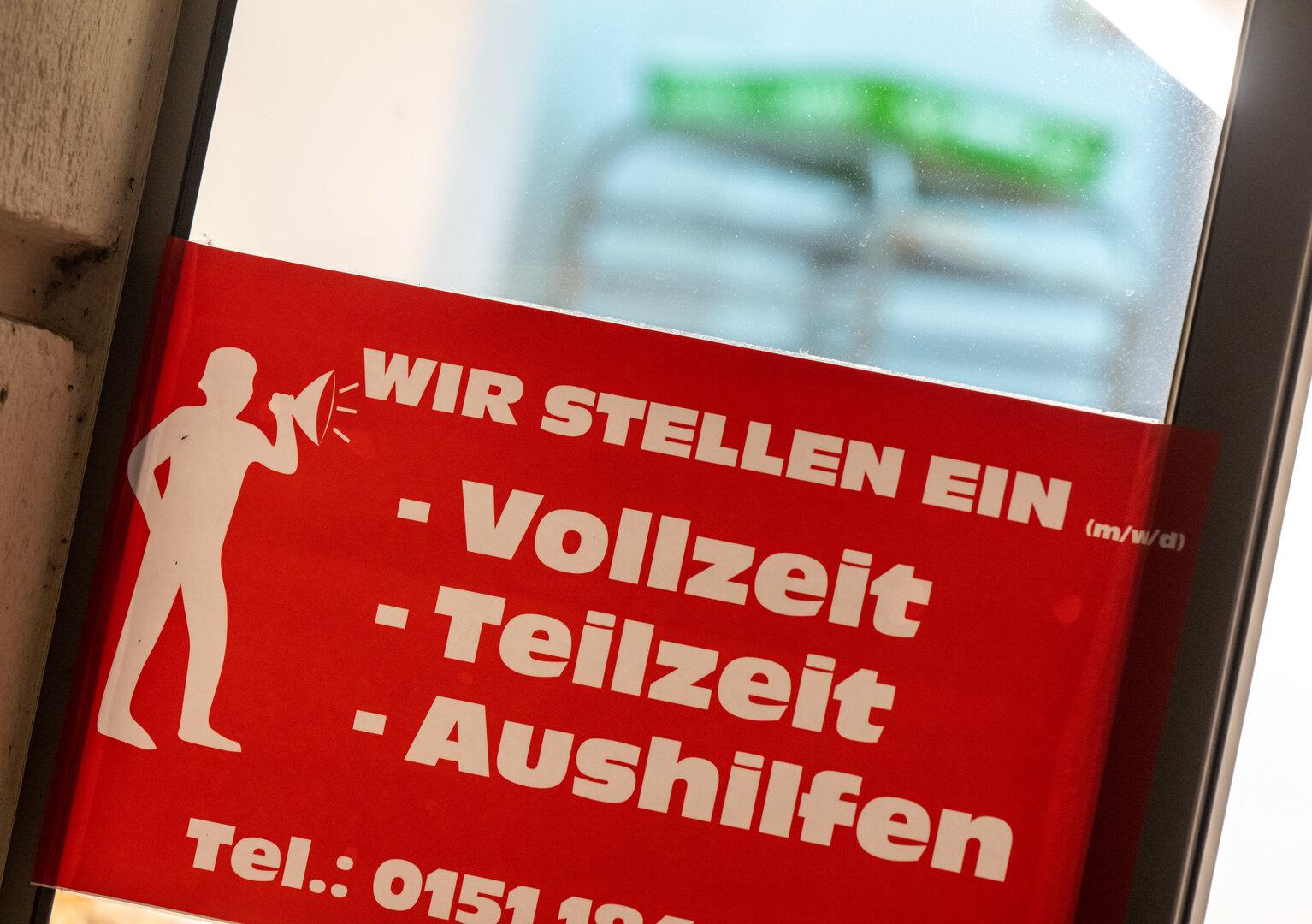 Razkrite prakse podjetij: Milijonski prihranki na račun izključevanja invalidov iz dela