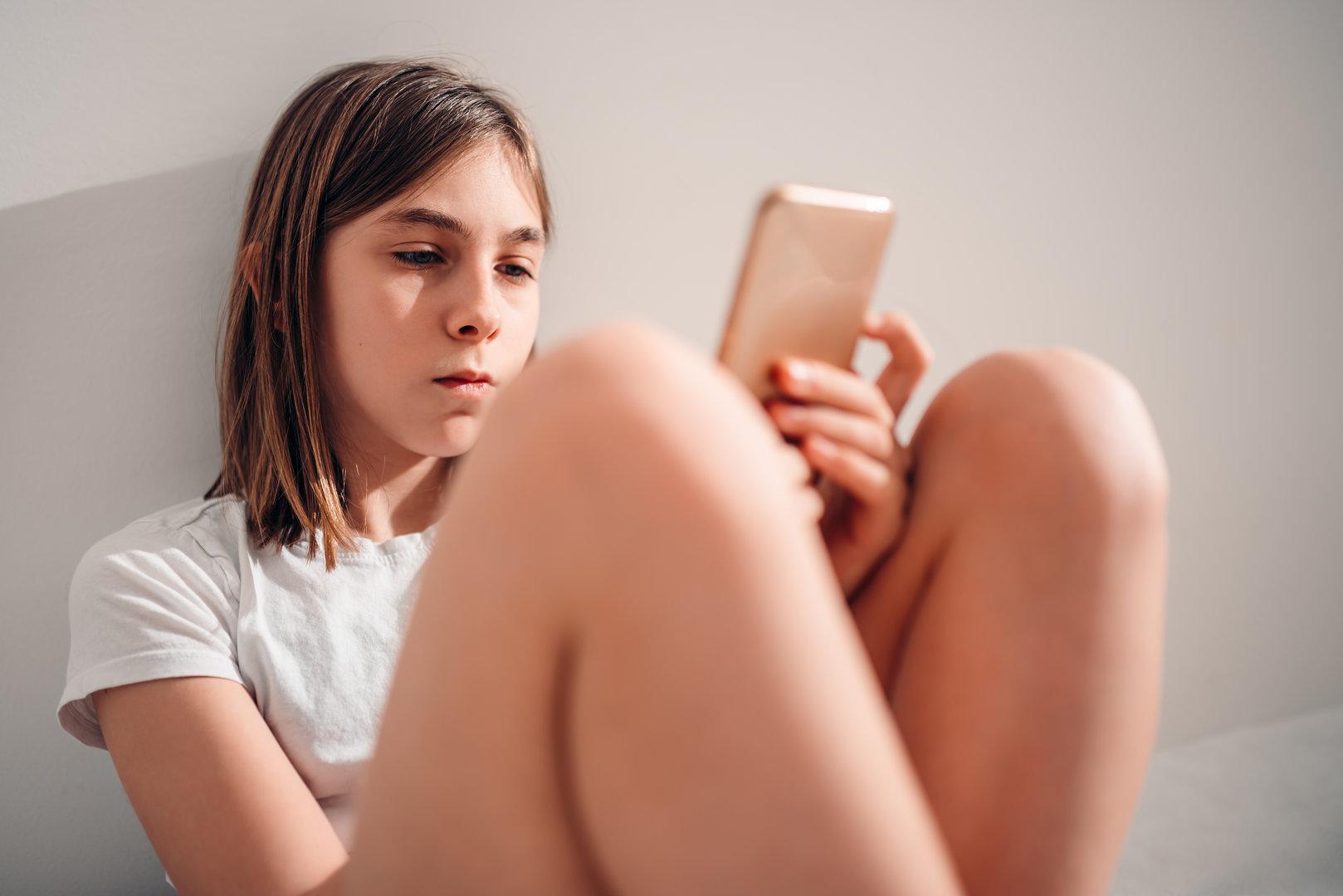 Wer Kindern ein Handy gibt, muss über Sex reden