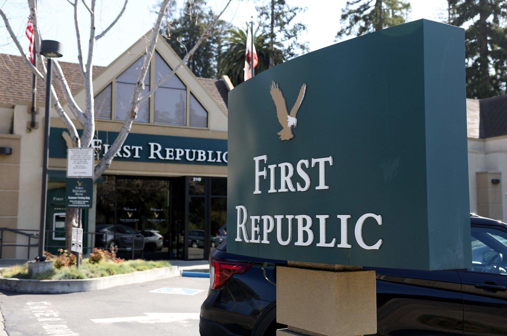 US-FIRST-REPUBLIC-BANK-CONSIDERS-SALE