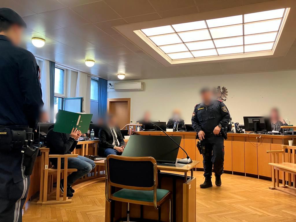 Mordprozess nach tödlicher Vergewaltigung in Wien: Zwei Mal lebenslang Mordprozess nach tödlicher Vergewaltigung in Wien: Zwei Mal lebenslang