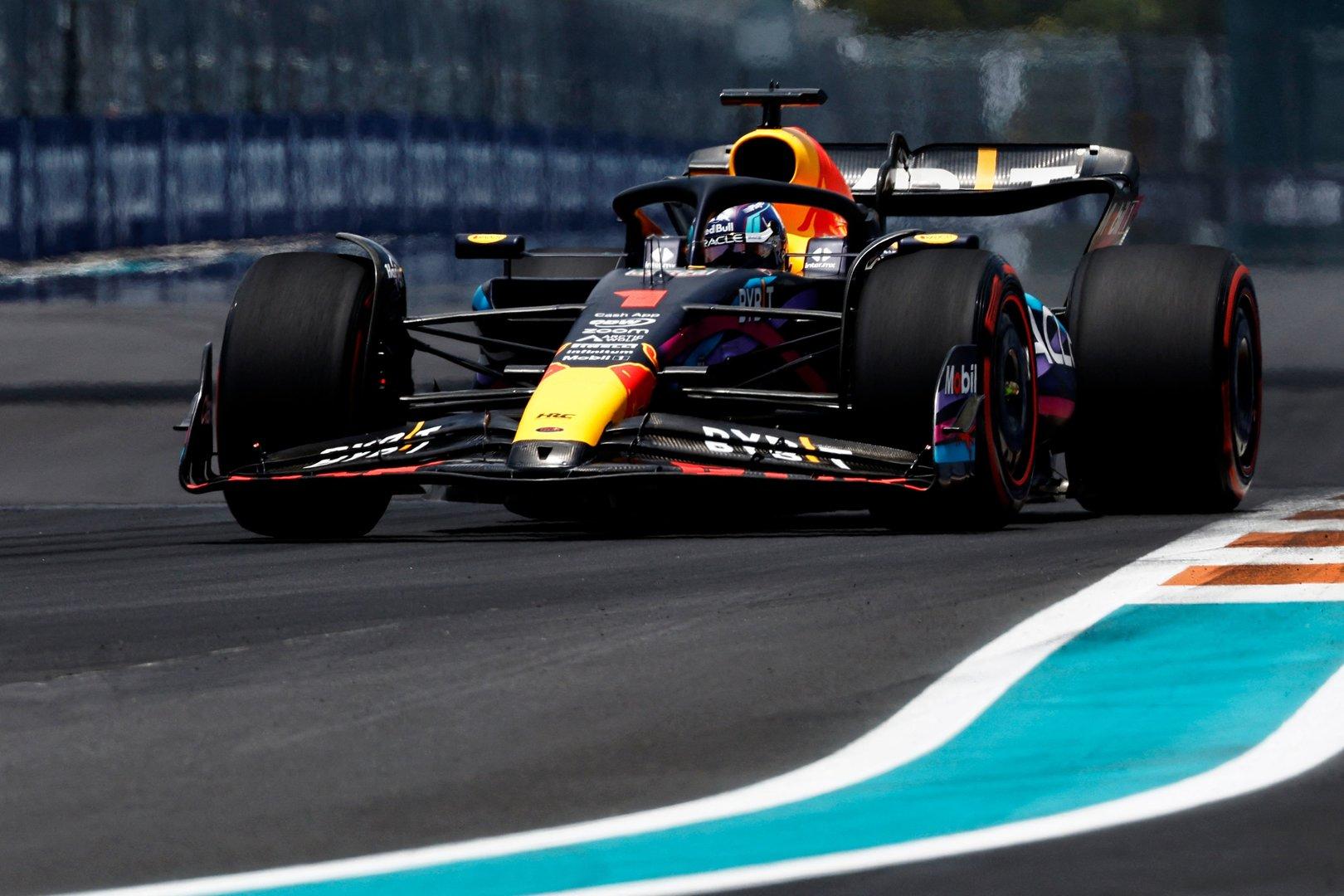 Formel 1: Sergio Pérez holt sich die Poleposition in Miami