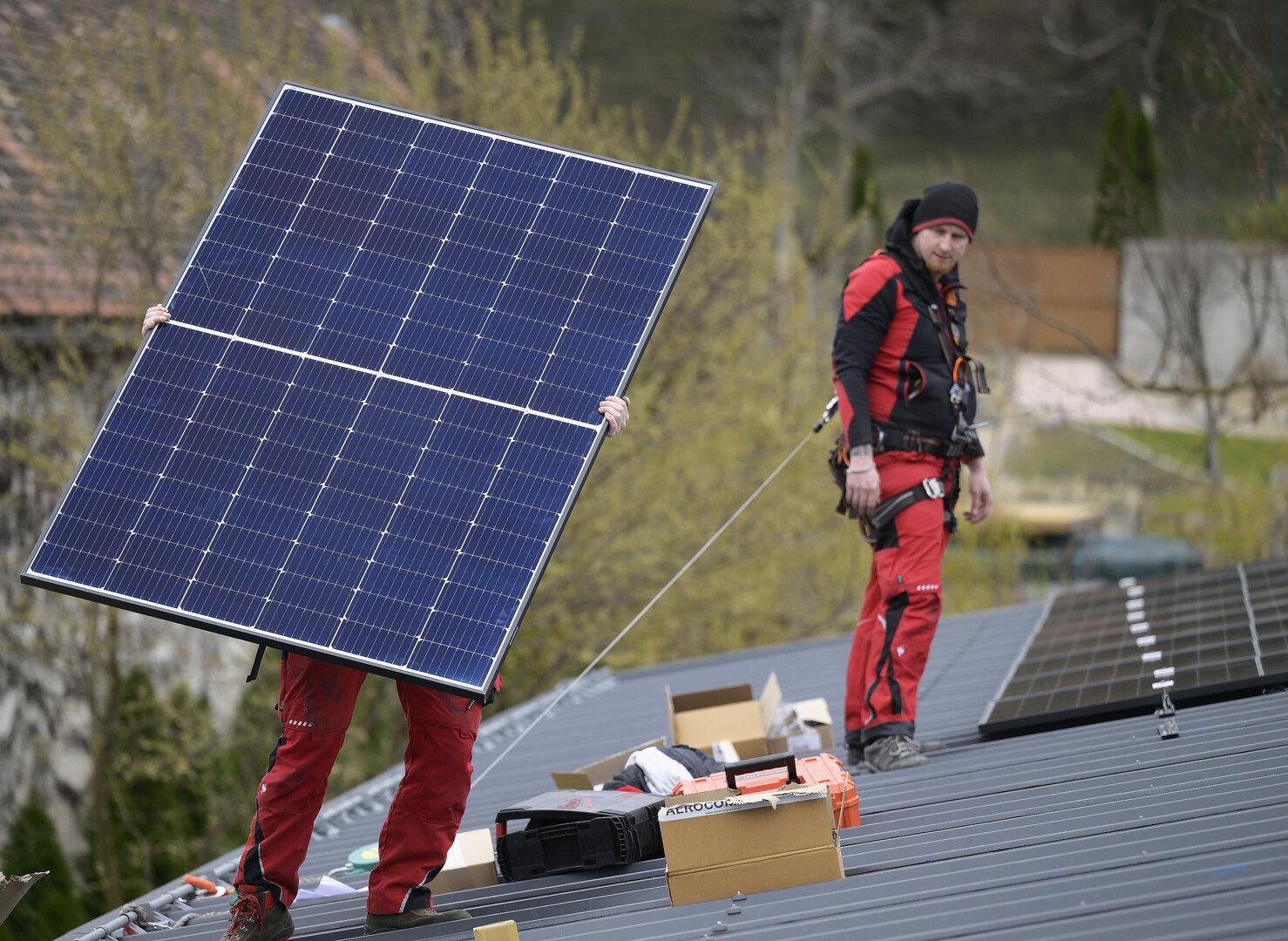 Nach Kritik: Keine Netztarife für kleine PV-Anlagen