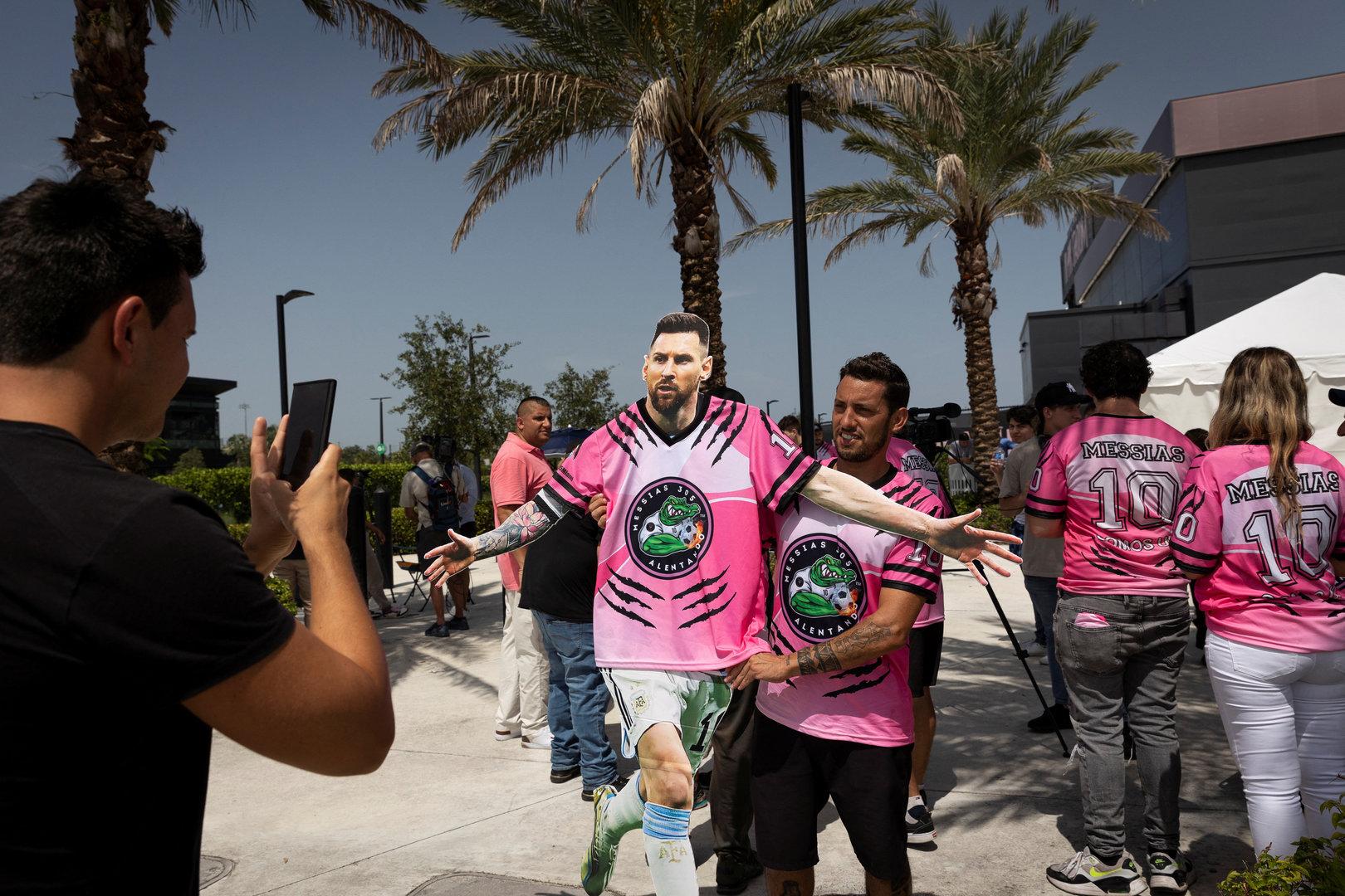 Fußball: Miami steht Kopf, weil Superstar Messi schon gelandet ist