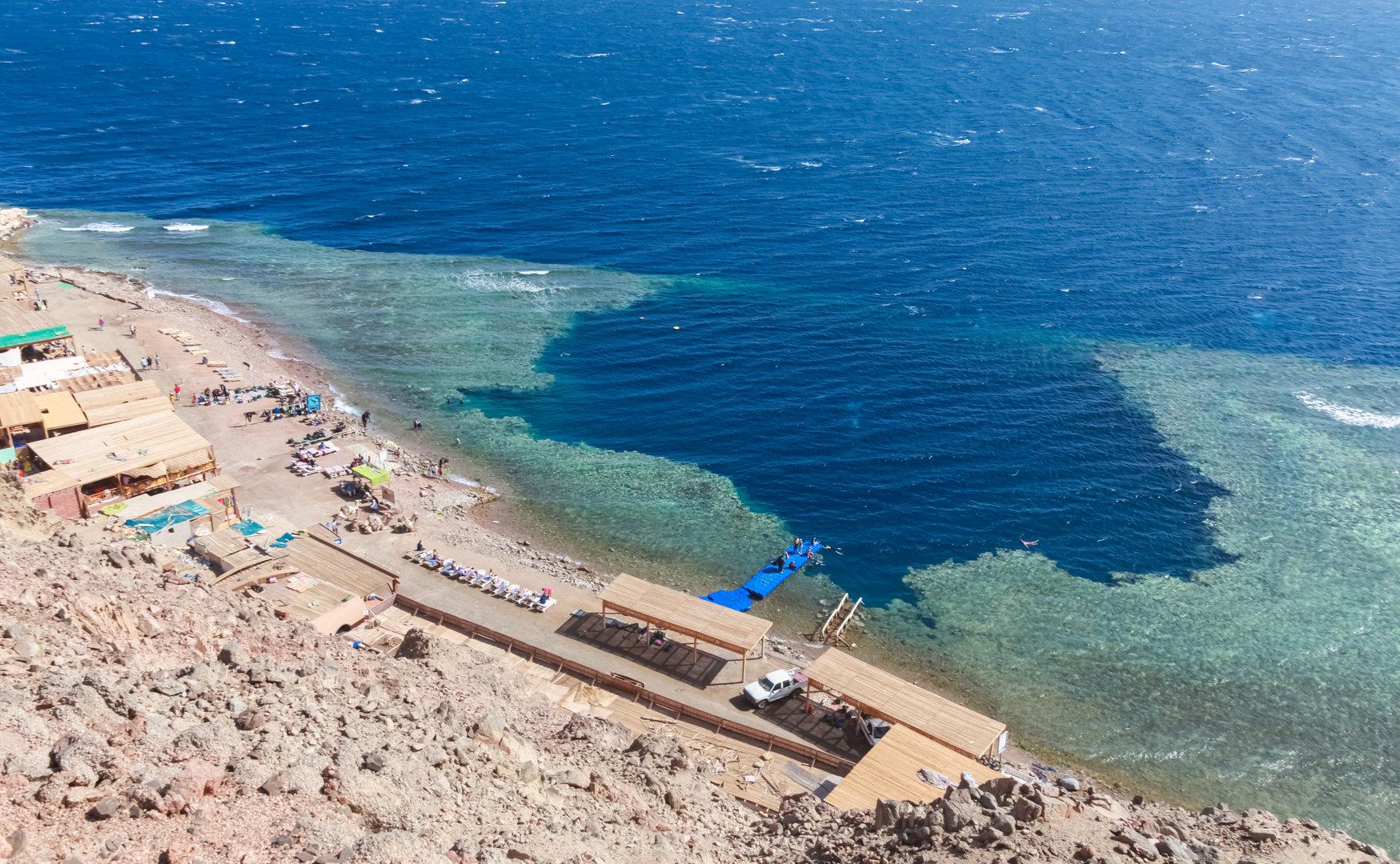 Blue Hole, Dahab, Egypt (CSP_paulprescott72)