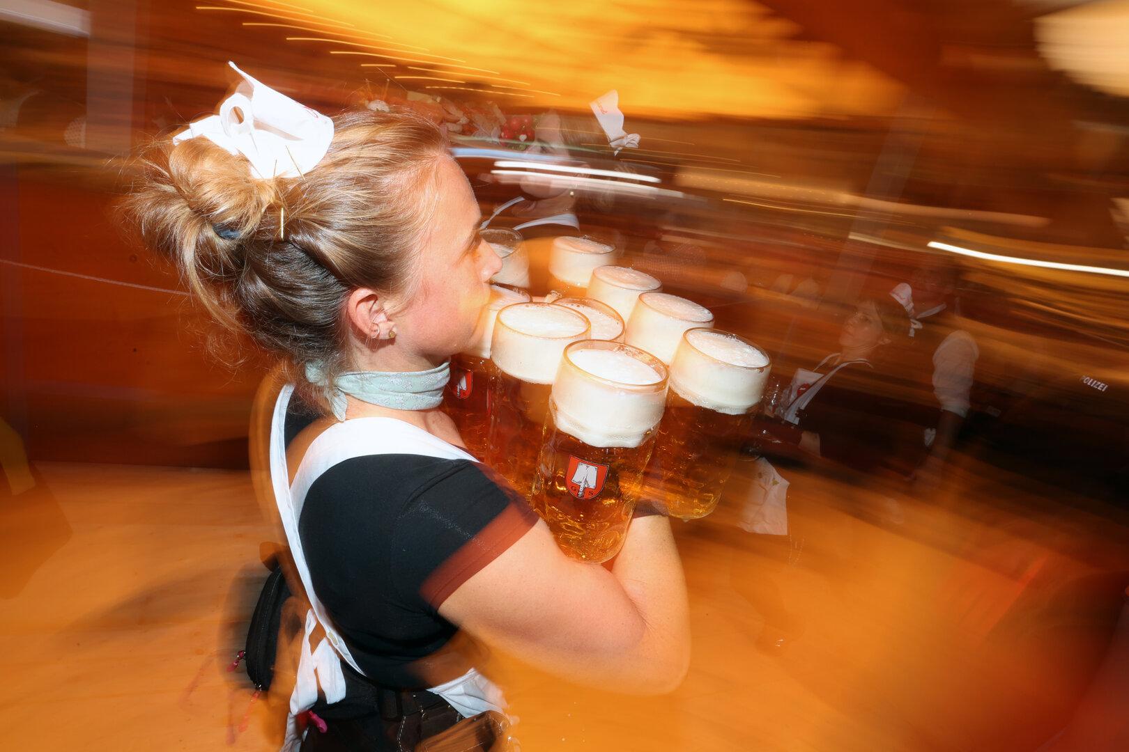 Bier-Index: Wiesnmaß beim Oktoberfest erstmals über 15 Euro