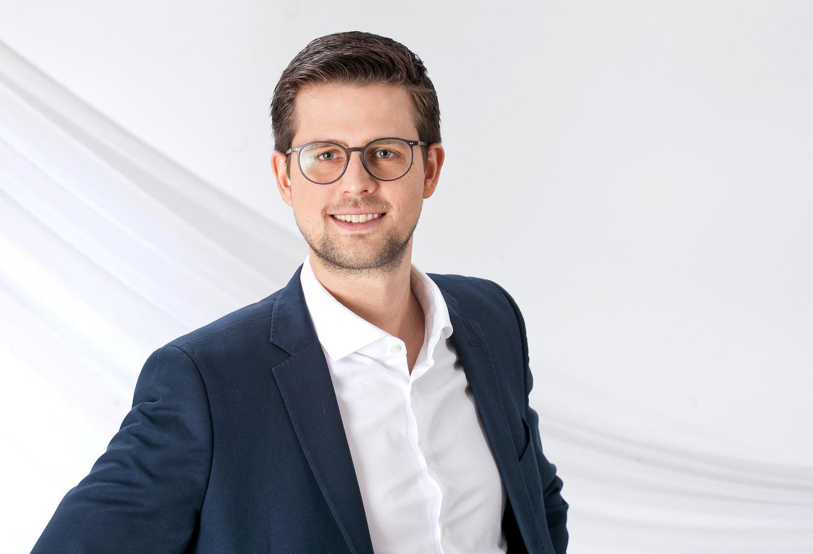Rechtsanwalt Oliver Peschel hat bereits mehrere Sammelverfahren gestartet Der Wiener Rechtsanwalt Oliver Peschel