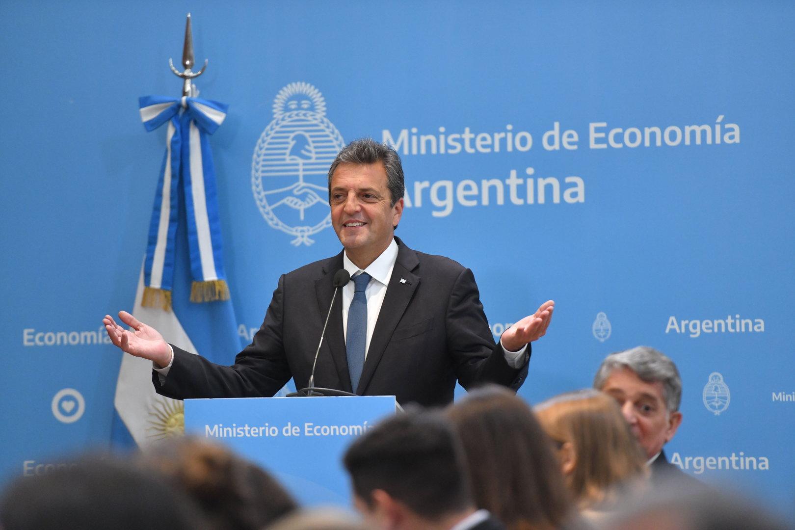 Argentiniens Wirtschaftsminister Sergio Massa während einer Pressekonferenz