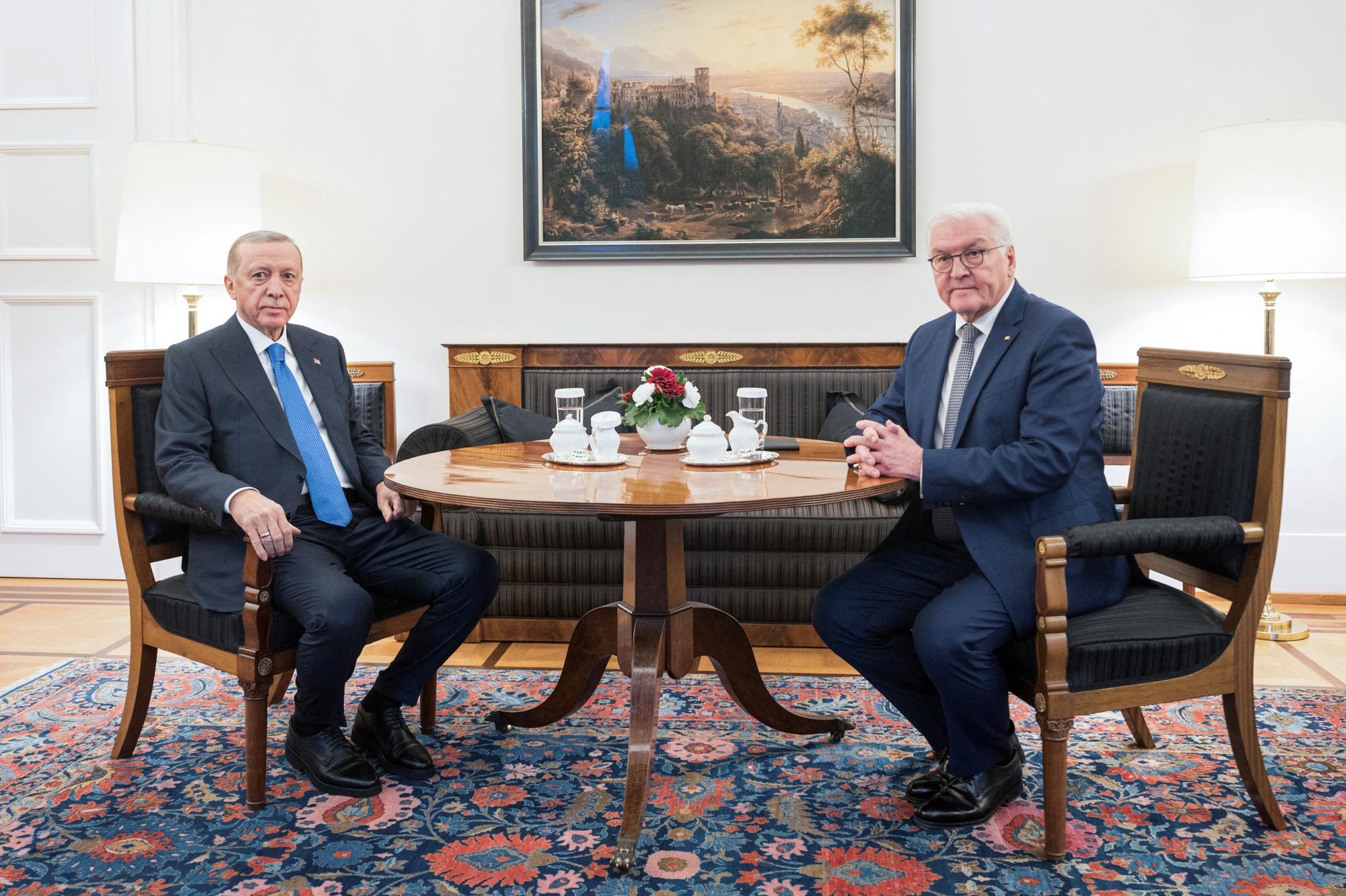 Der türkische Präsident Erdoğan und sein deutsches Pendant Steinmeier im Schloss Bellevue in Berlin, 17. November 2023. Der türkische Präsident Erdoğan und sein deutsches Pendant Steinmeier im Schloss Bellevue in Berlin, 17. November 2023.