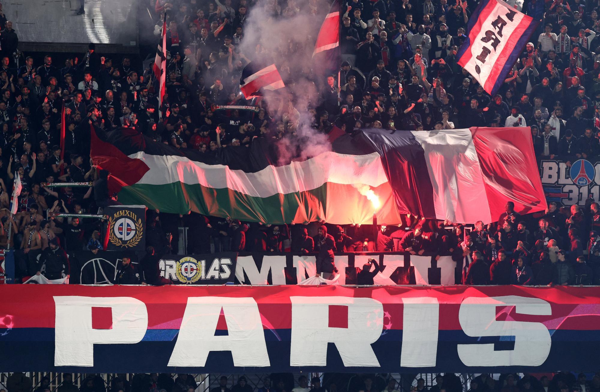 Eklat vor CL-Spiel: PSG-Ultras griffen englische Fans in Bar an