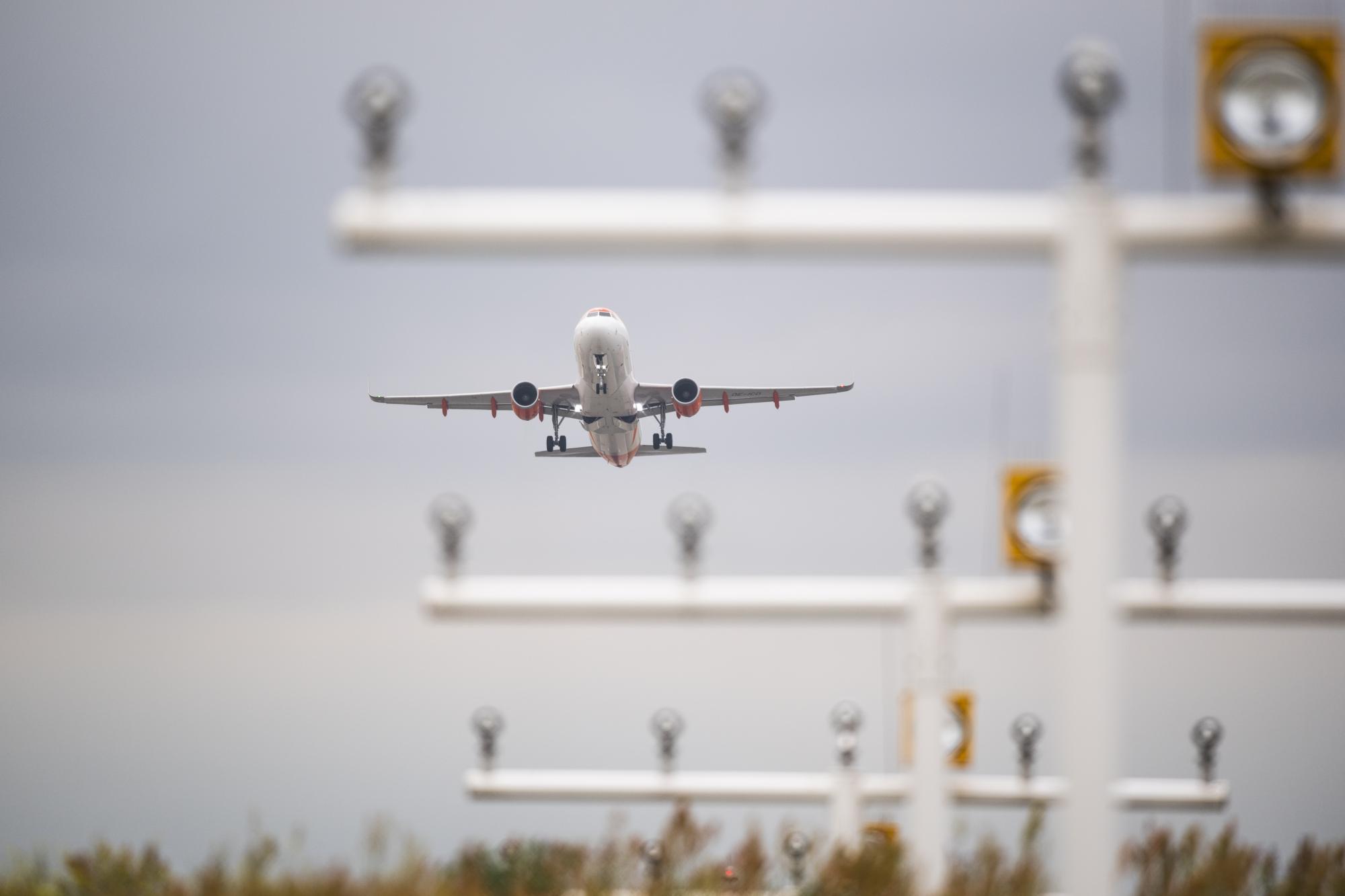 Warum Fluggästen in Deutschland jetzt höhere Ticketpreise drohen