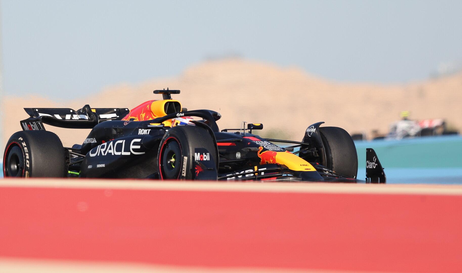 Formel 1-Weltmeister Verstappen zum Test-Auftakt in Bahrain am schnellsten