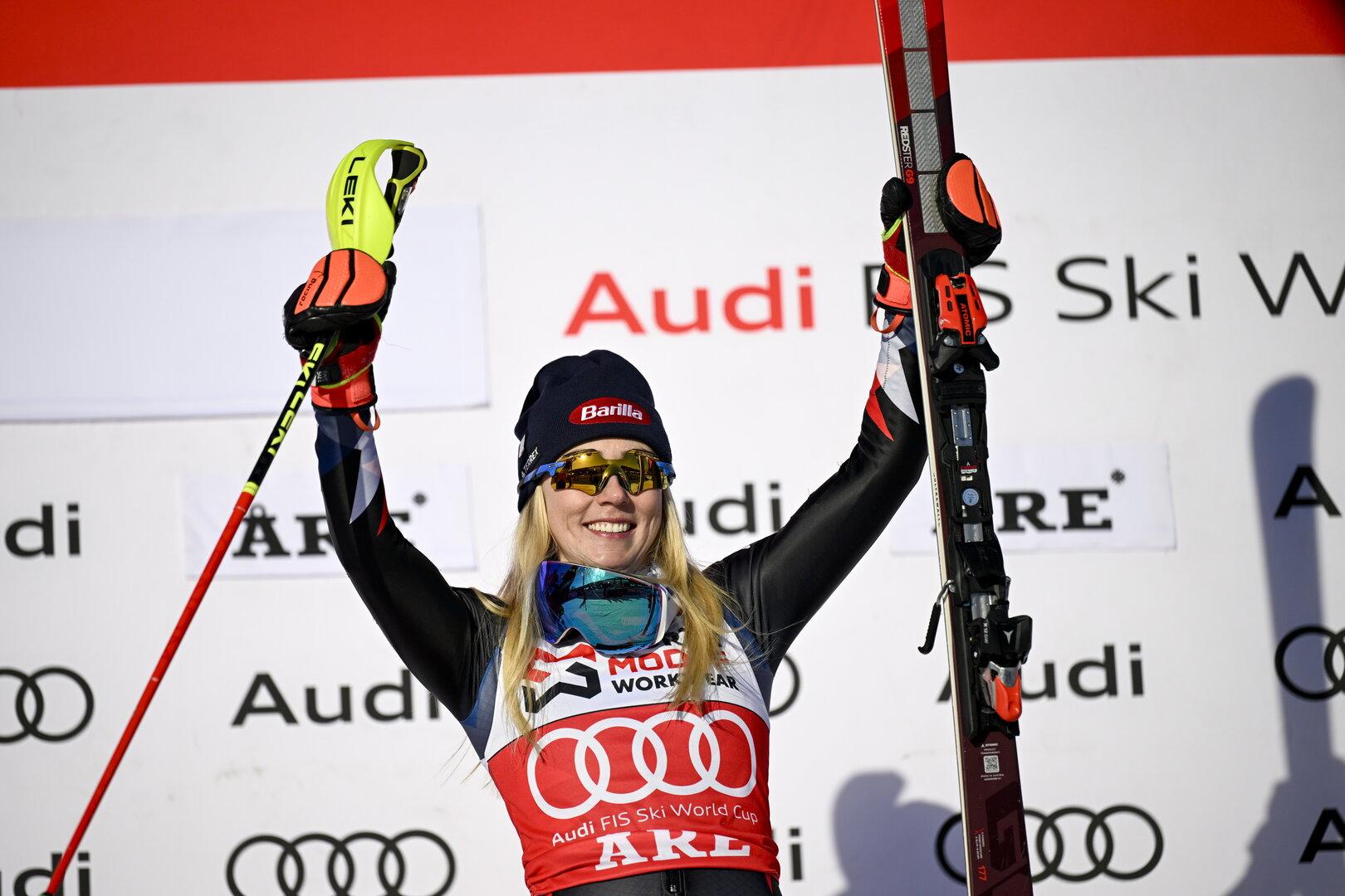 Ski-Star Mikalea Shiffrin: Ein Superlativ auf zwei Brett’ln