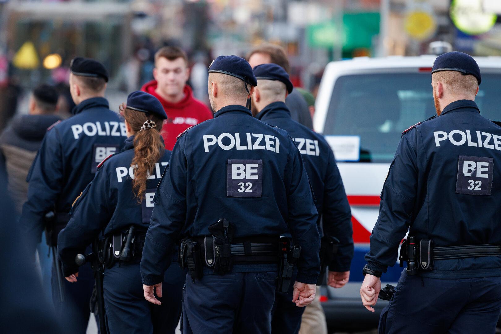 Wien-Favoriten: Messerstich auf Polizisten