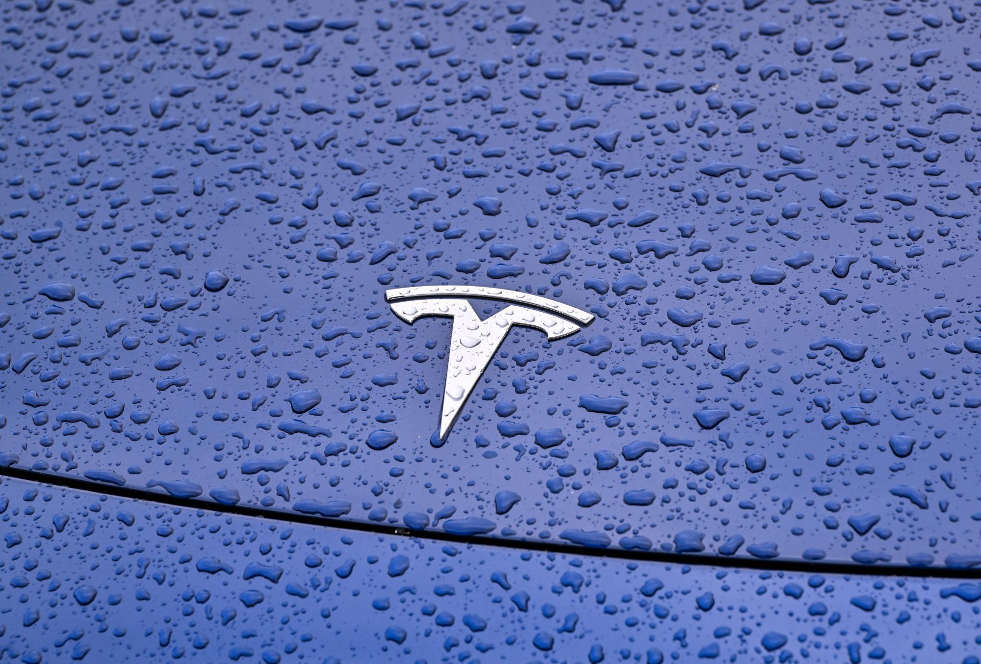 Tesla trennt sich von 300 Mitarbeitern in Deutschland 