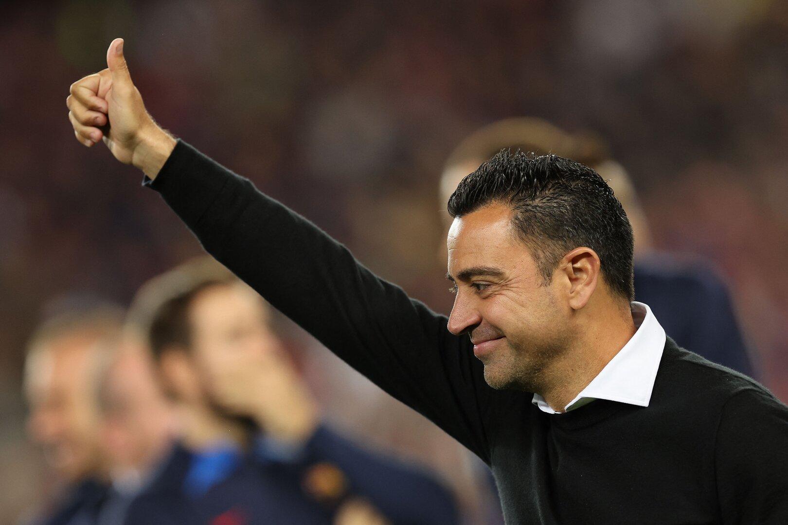 Xavi bleibt doch Trainer beim FC Barcelona