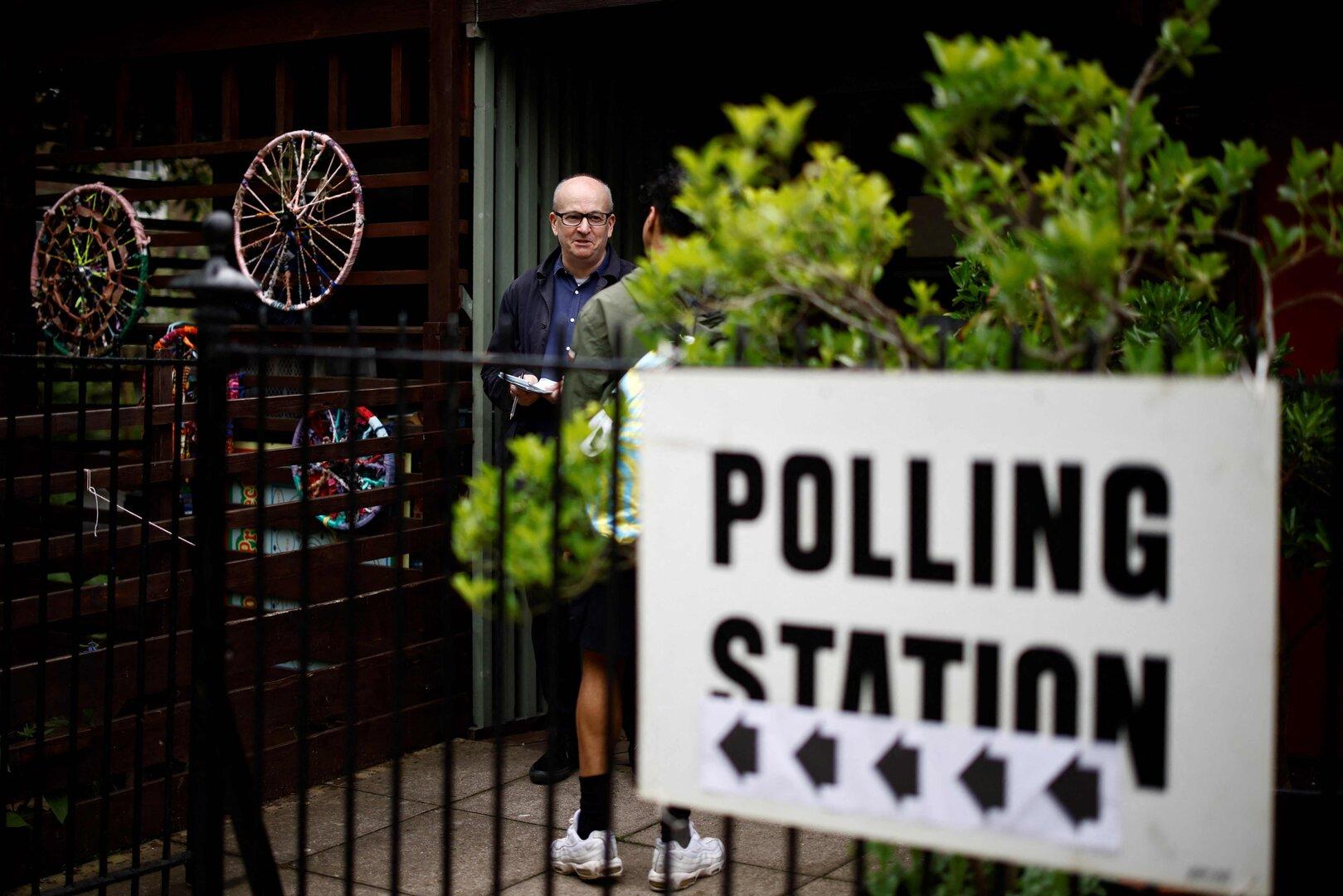 Zitterpartie für Rishi Sunak nach bitterem Ergebnis bei englischen Lokalwahlen