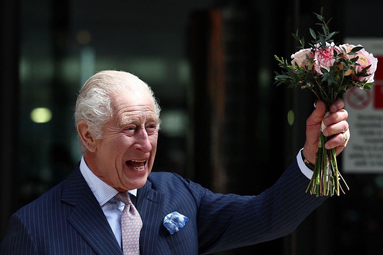 König Charles ist zurück: Was bei seinem Besuch im Krebs-Zentrum auffiel