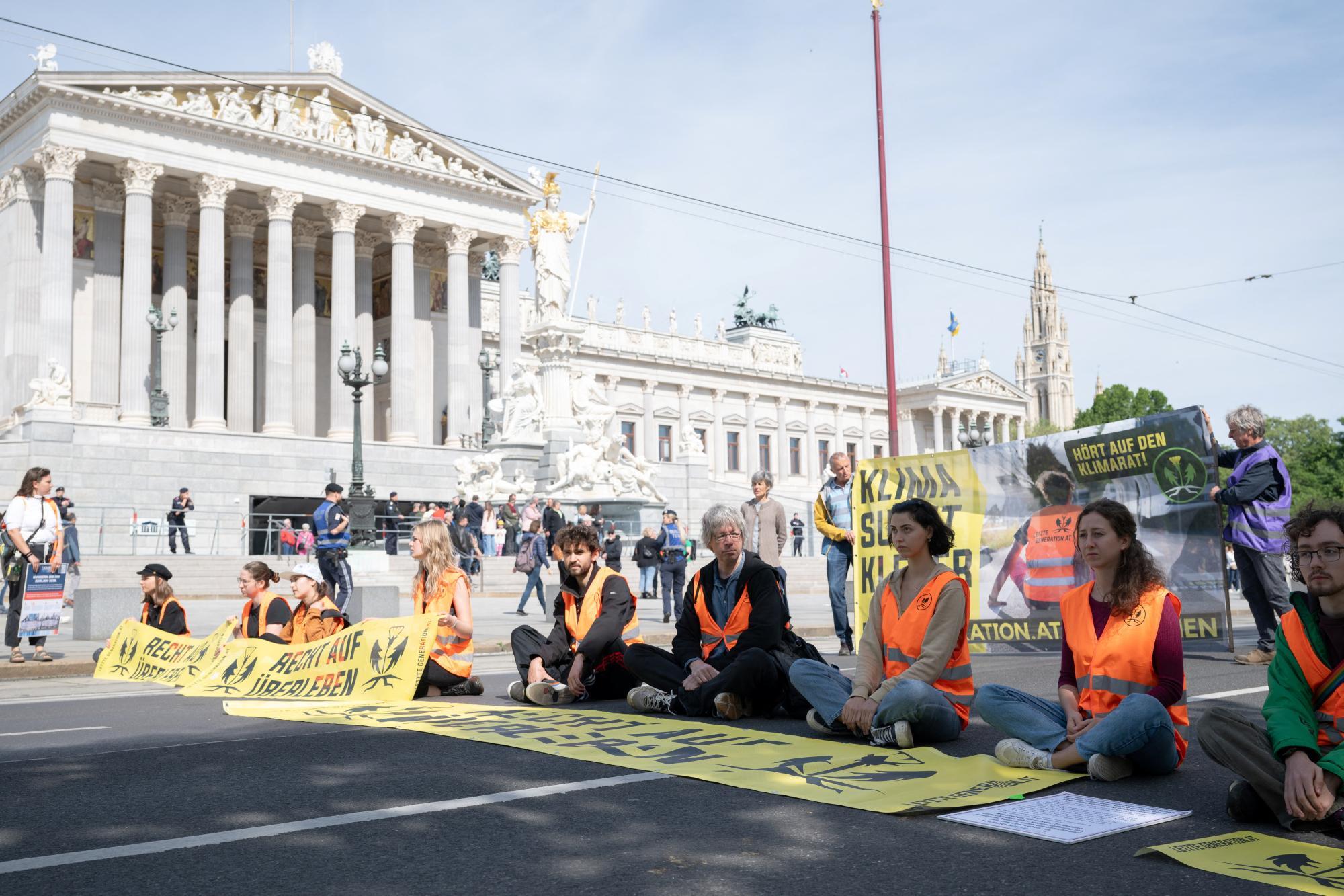 "Probekleben": Letzte Generation startete Großproteste in Wien