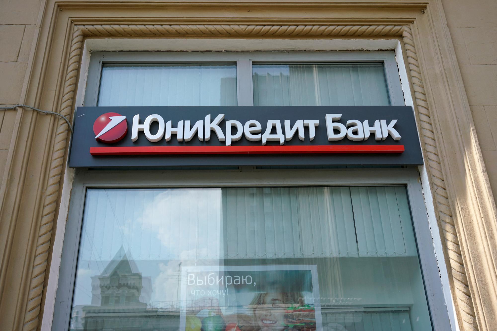 Russland friert Konten und Vermögen von Bank Unicredit ein