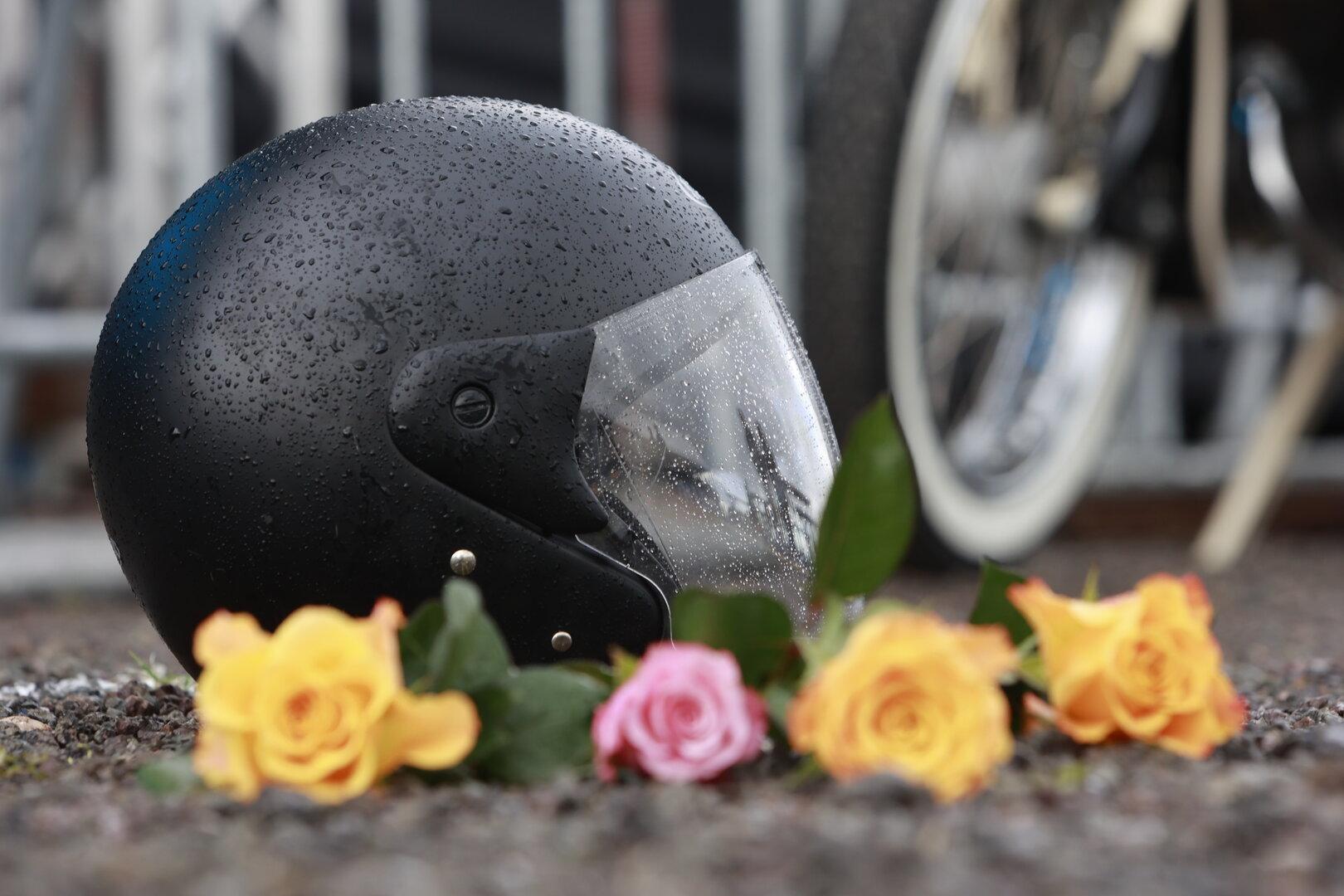 Motorradfahrer stirbt bei Zusammenstoß mit Pkw in Wien