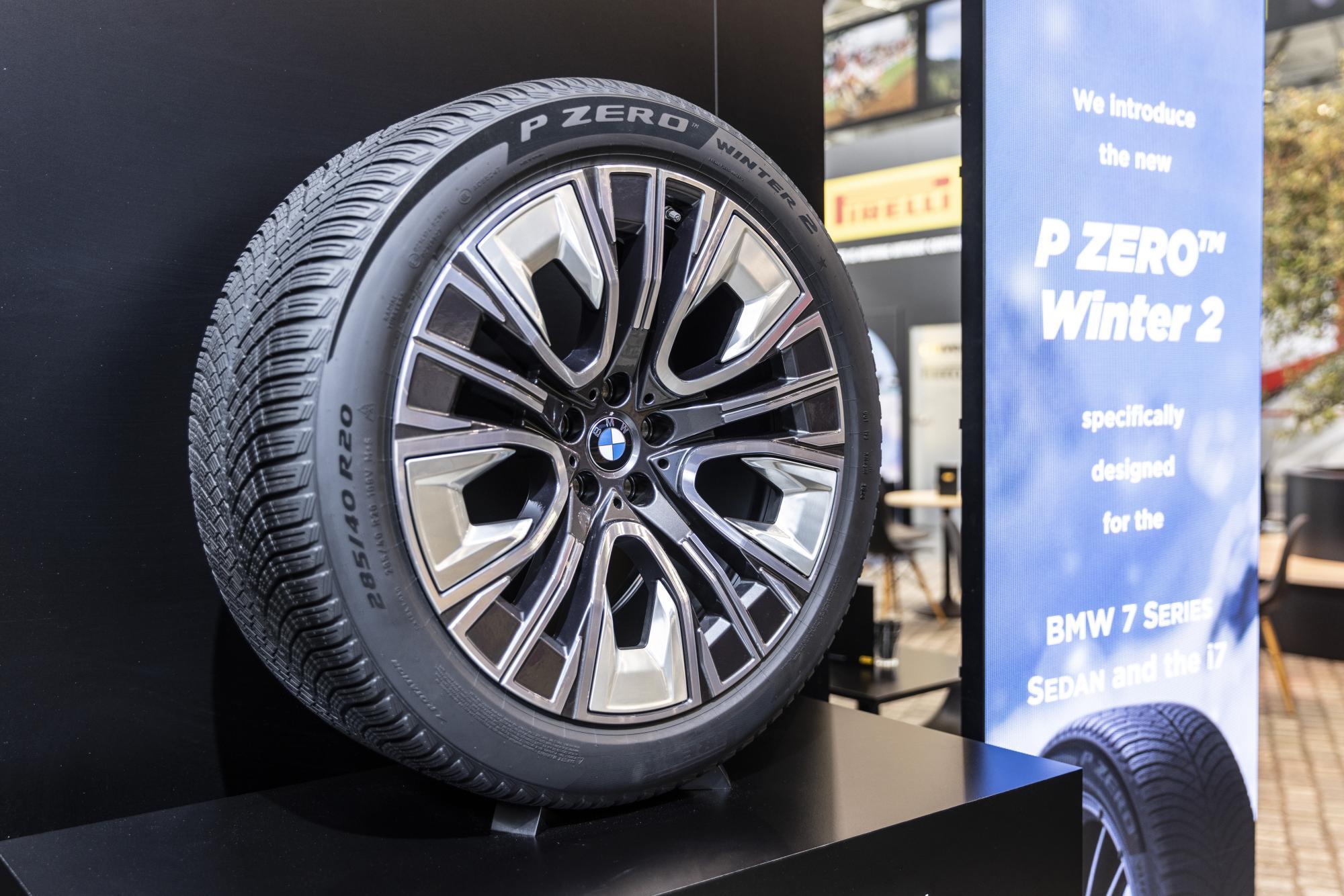 Mehr Reichweite: BMW und Pirelli entwickeln Reifen für E-Autos