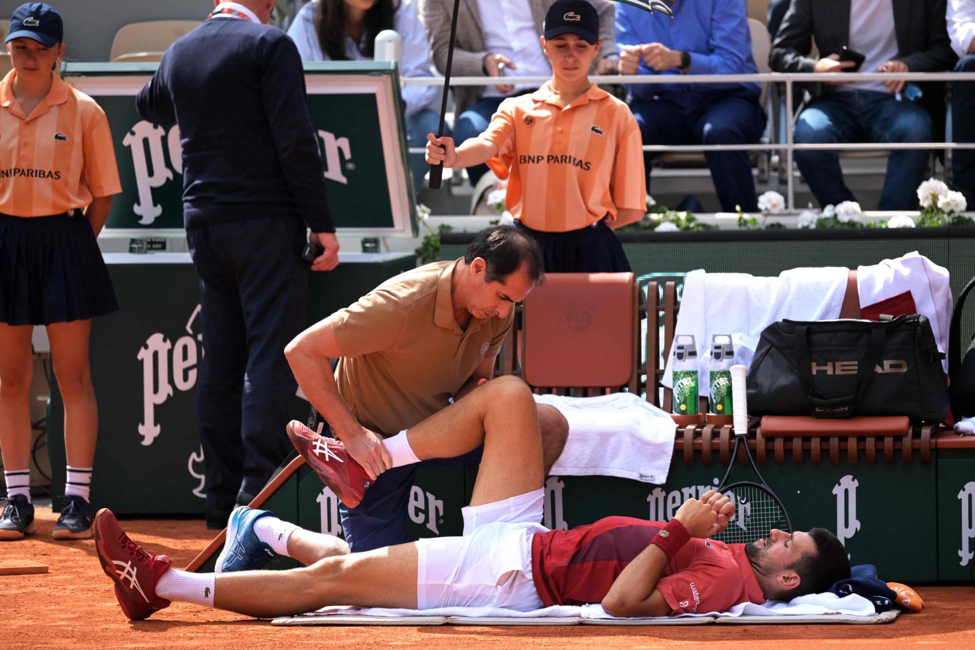 Knie-OP: Tennis-Star Djokovic droht nach Paris-w.o. auch Wimbledon-Absage