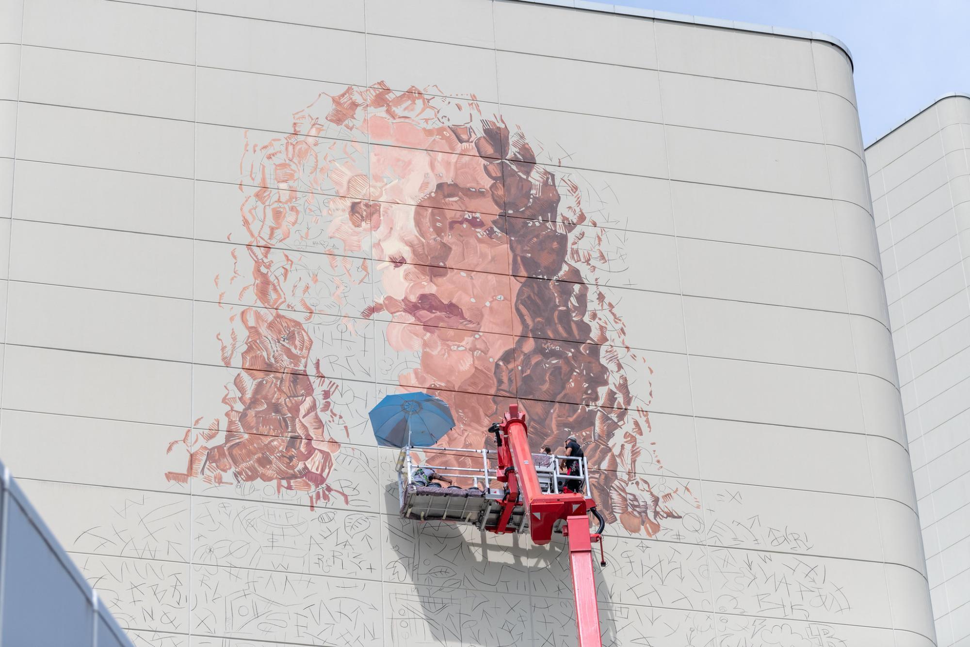 Bei der UNO City entsteht das größte Streetart-Gemälde Wiens