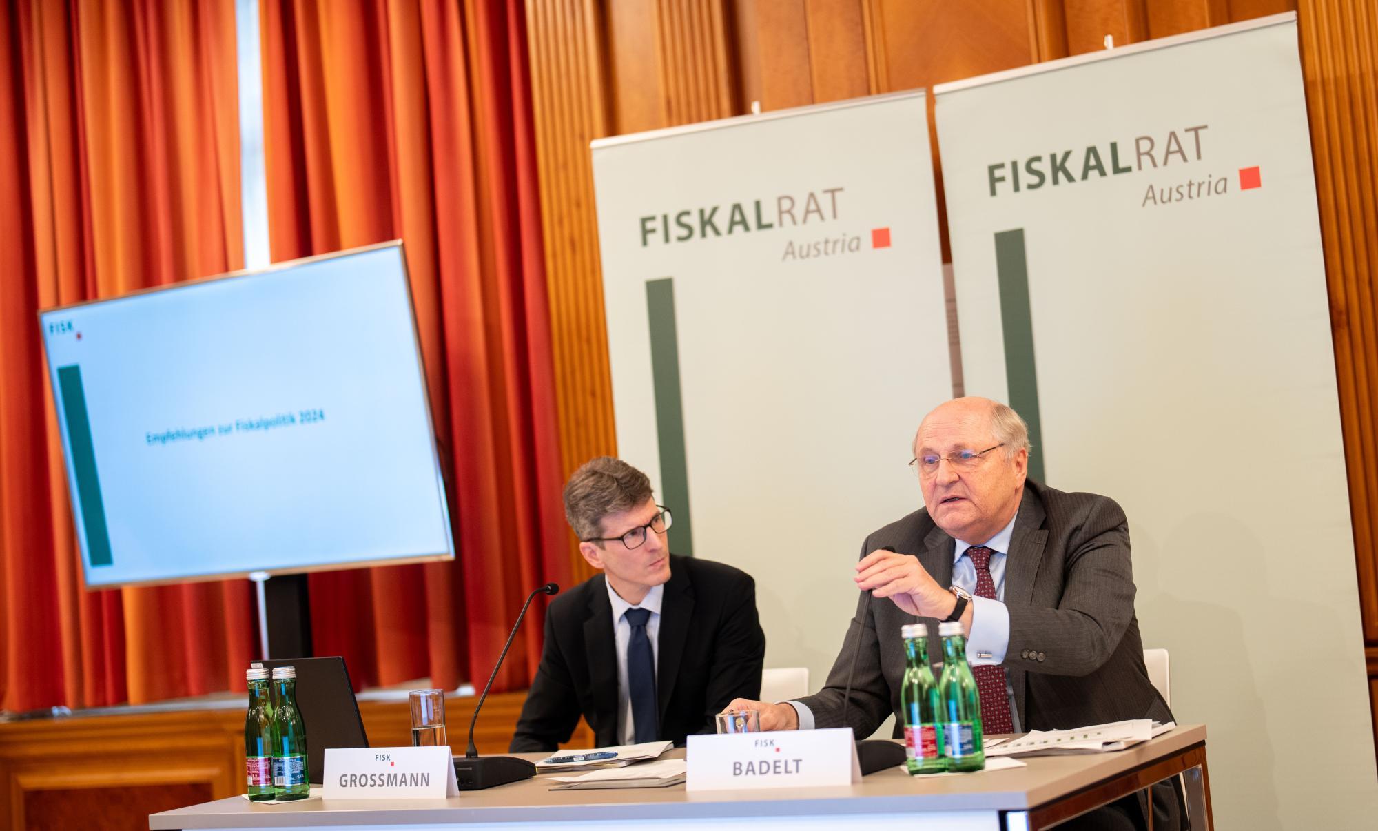 PK FISKALRAT AUSTRIA "BERICHT ÜBER DIE ÖFFENTLICHEN FINANZEN 2022 BIS 2027 UND EMPFEHLUNGEN": BADELT / GROSSMANN