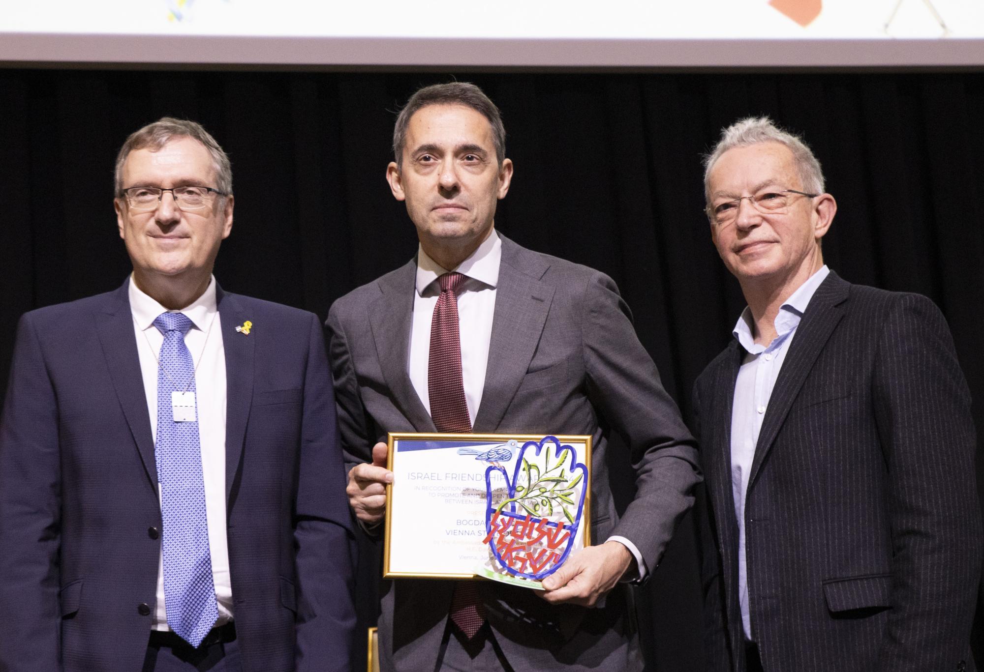 Staatsoperndirektor Bogdad Roščić erhält Israel Friendship Award