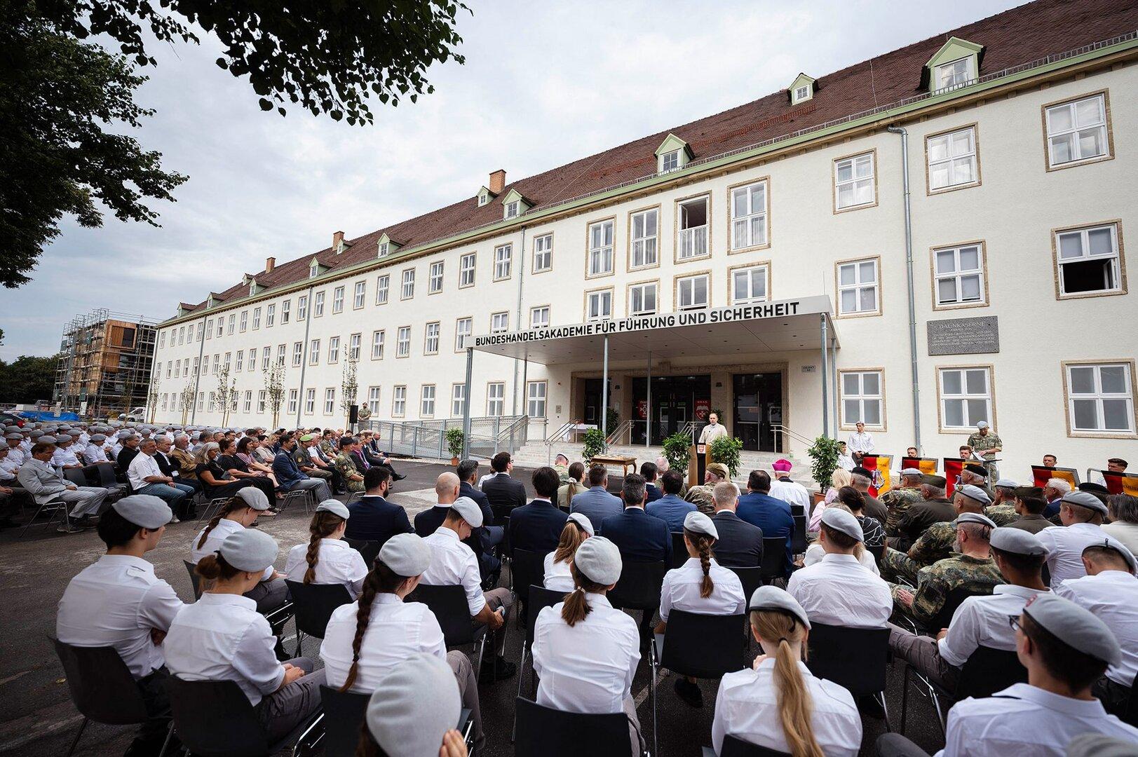 Millionenpaket für Kasernen: Wiener Neustadt ist Nutznießer