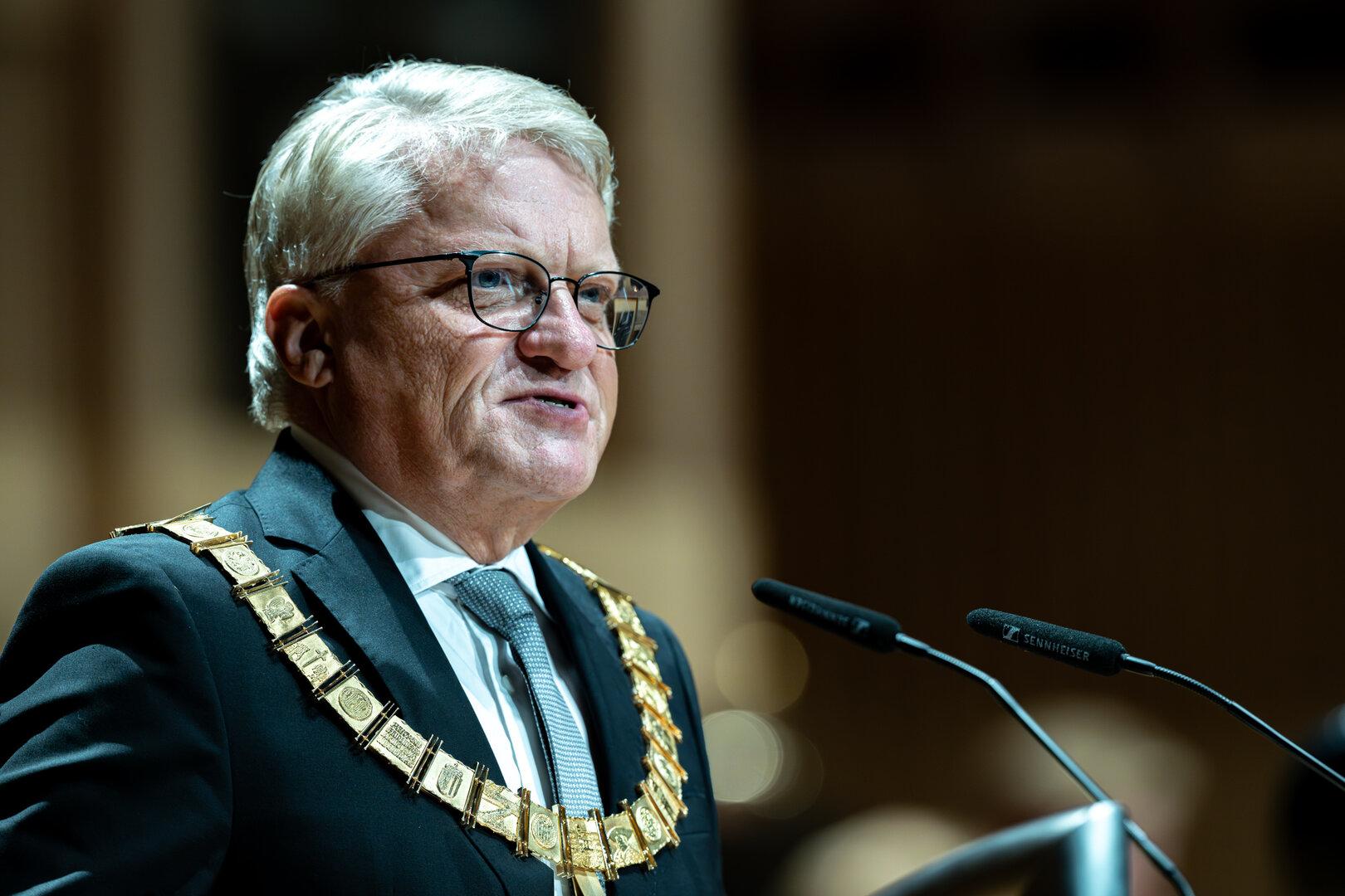 Nach Eklat um Gemeinderatssitzung: Linzer Bürgermeister entschuldigt sich