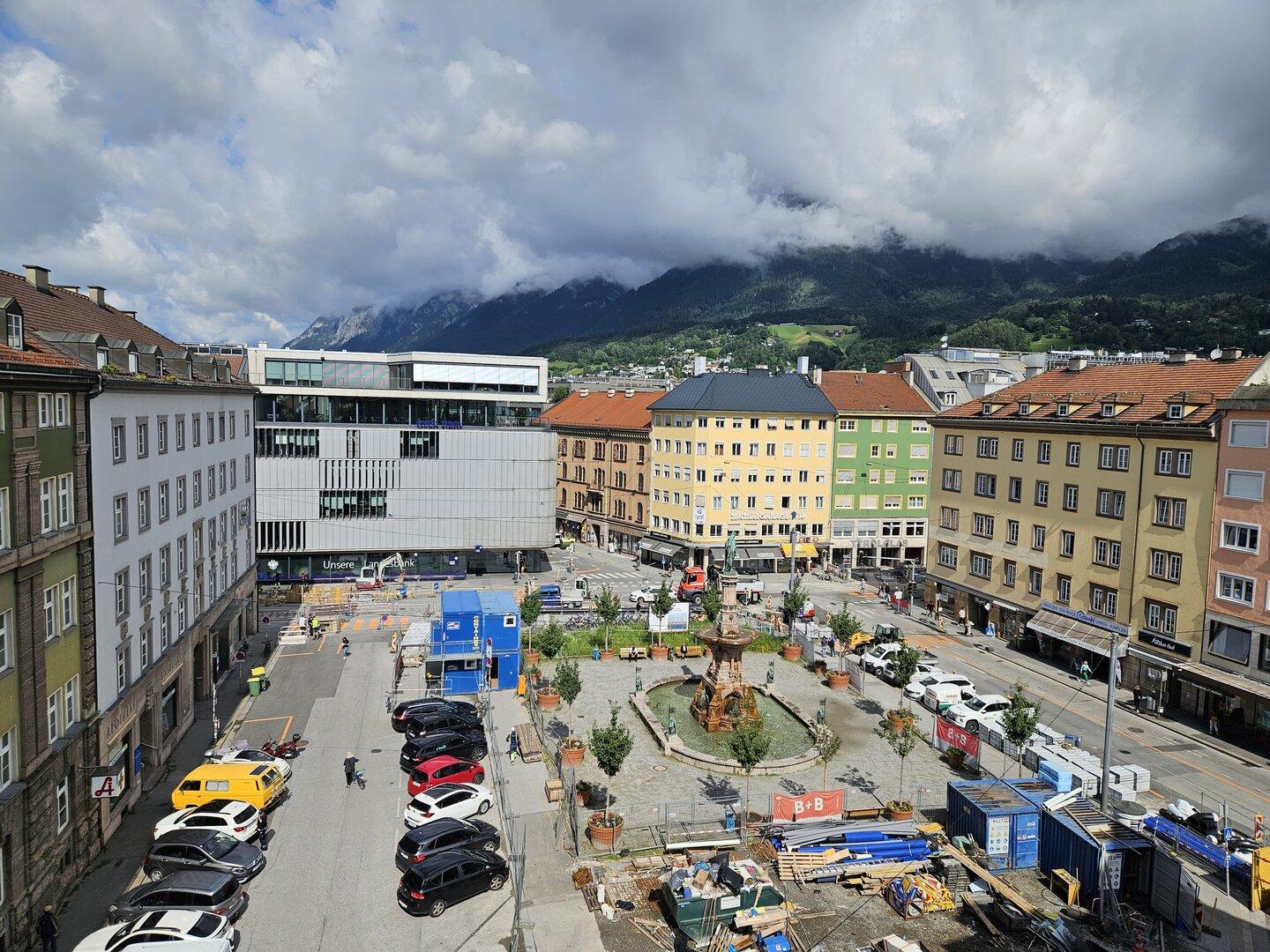 „Gstätten“ im Innsbrucker Zentrum soll bis Herbst 2025 „Piazza“ werden