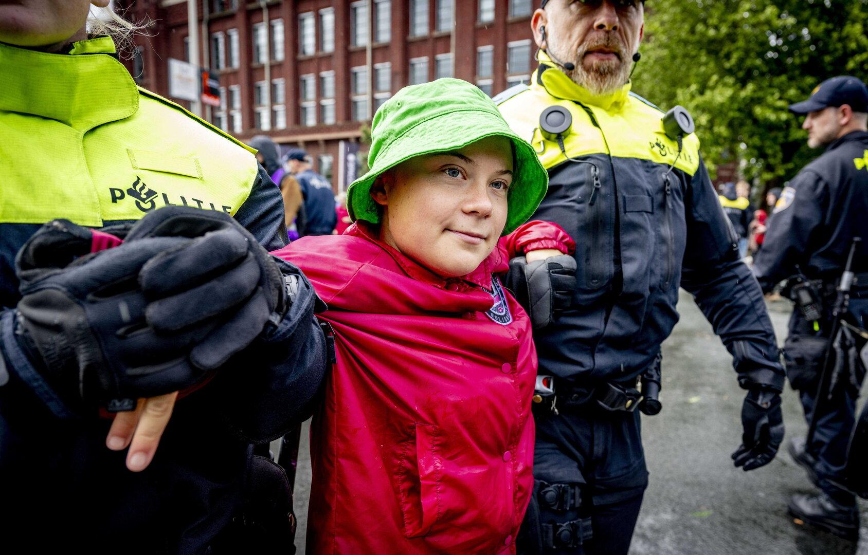 Klimaaktivistin Greta Thunberg in Den Haag festgenommen